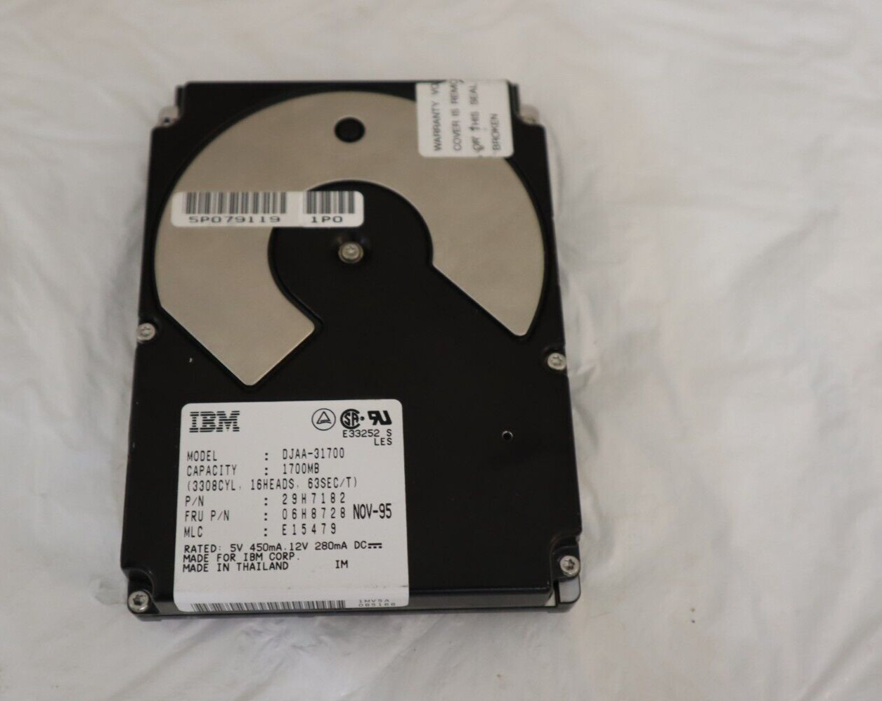 IBM DJAA-31700 IDE HARD DRIVE 1700MB 29H7182 06H8728