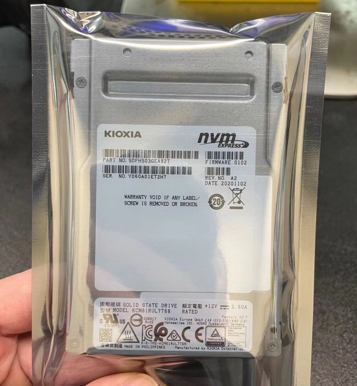 KIOXIA CM6 7.68TB Series 2.5