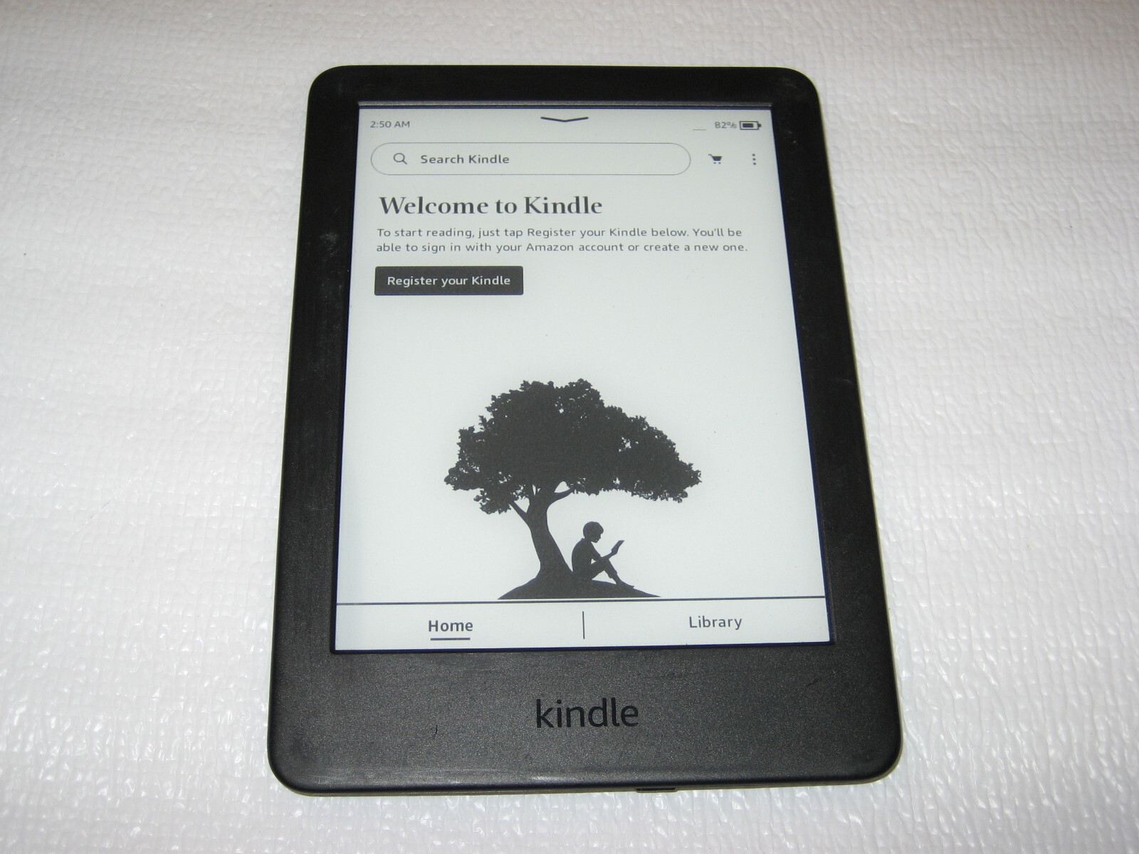 Amazon Kindle 10th Generation 8GB, Wi-Fi, Built-in Light, 6" J9G29R
