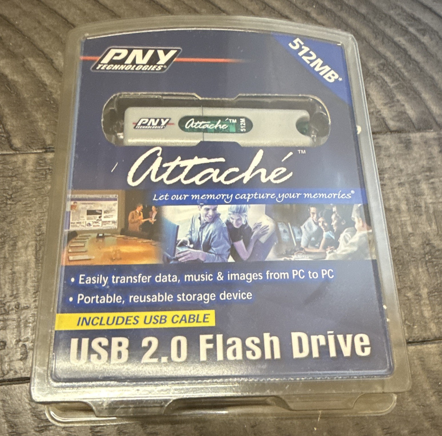 PNY Attache 512MB USB 2.0 Flash Drive Silver USB-A w/ USB Cable