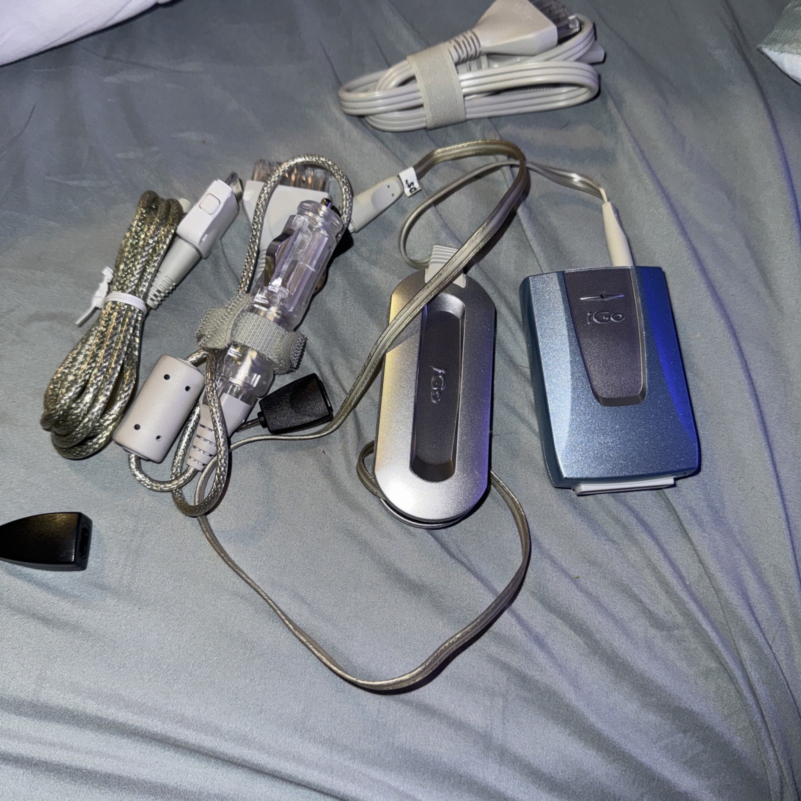 Genuine iGo Everywhere 273-1785 Bundle Power Adapter Charger 