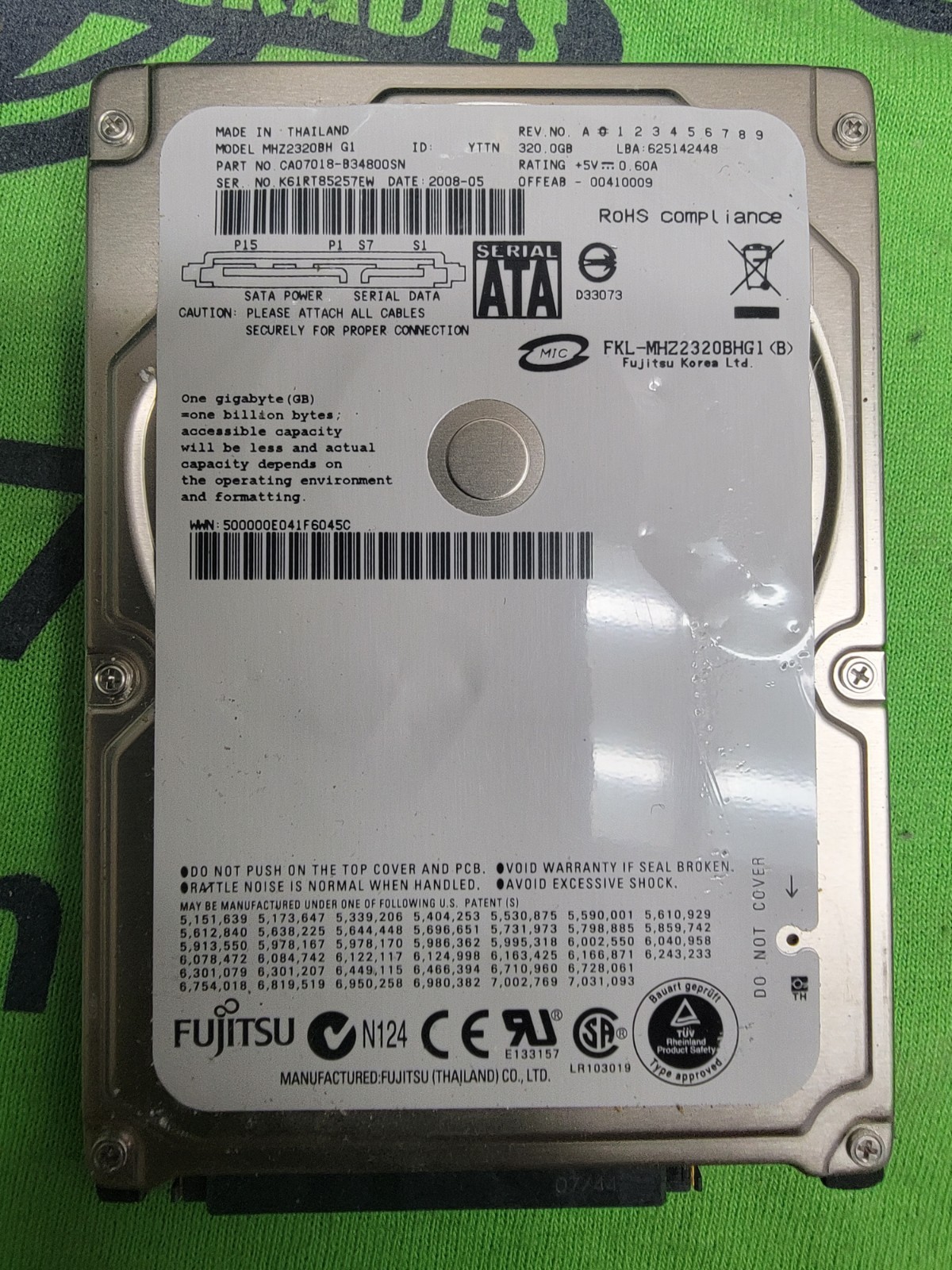 Fujitsu MHZ2320BH 320GB 2.5 inch 5400RPM  8MB Cache Internal