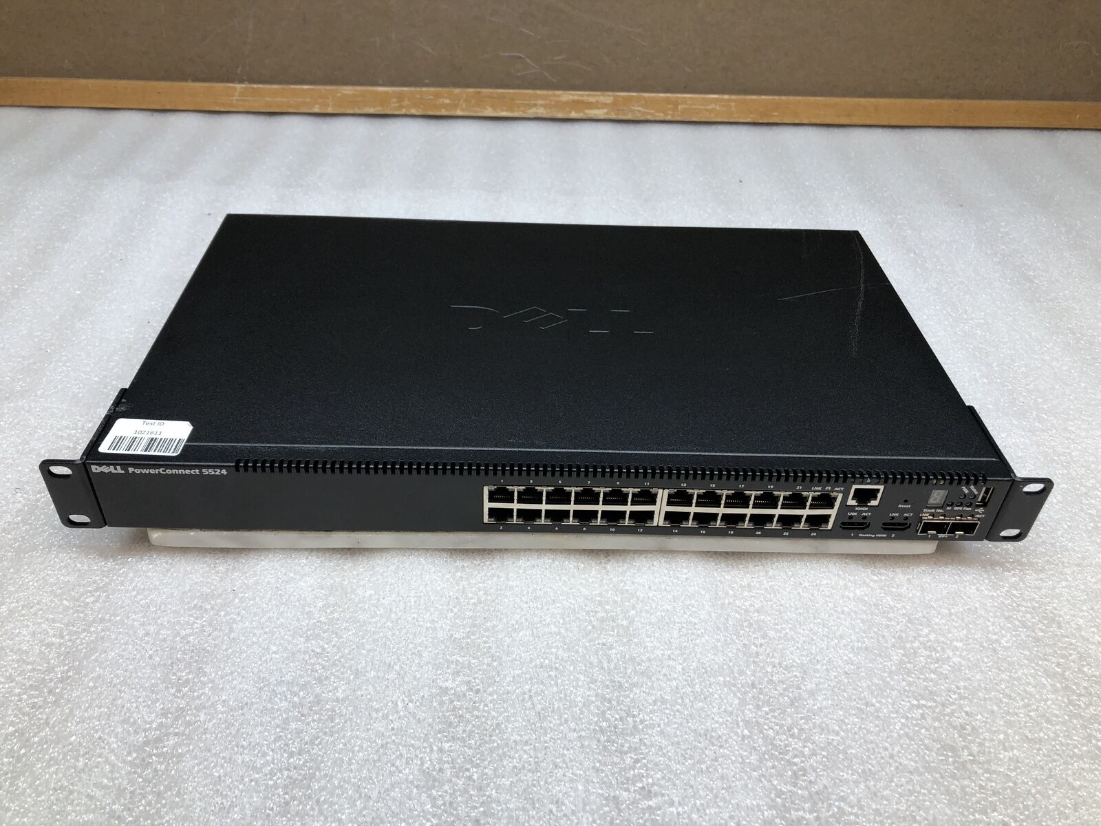 Dell PowerConnect 5524P 24-Port Gigabyte PoE Ethernet 2x10Gb SFP+ Network Switch