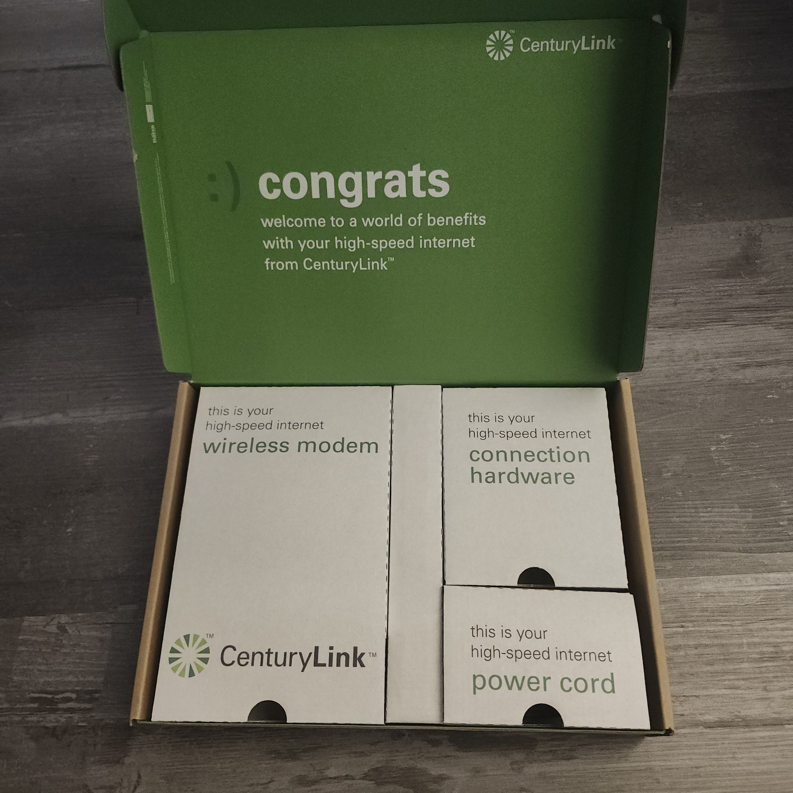 Actiontec Qwest CenturyLink Wireless DSL Modem Kit – Complete