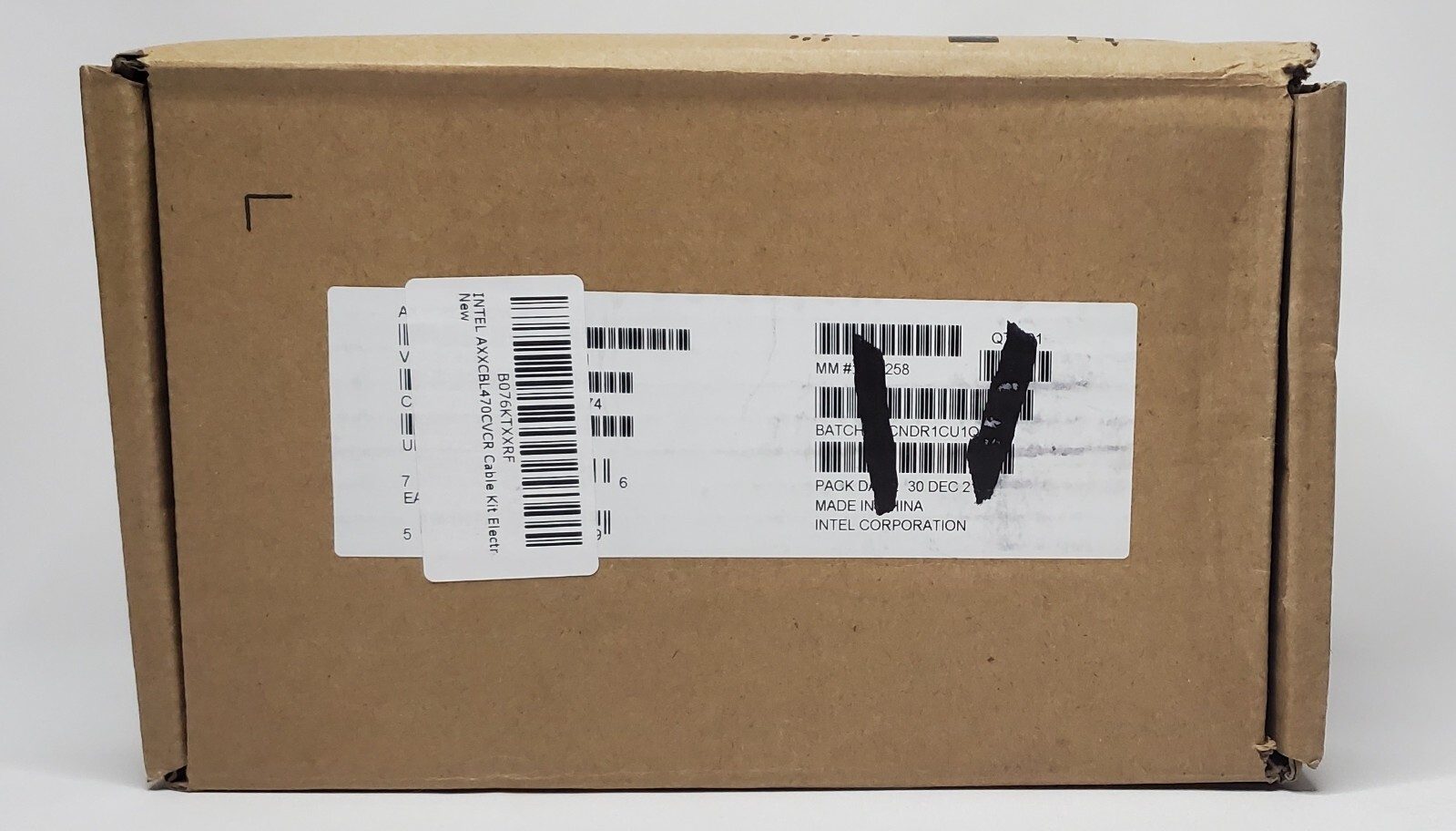 Intel AXXCBL470CVCR Oculink Cable Kit (sealed bag, open box)