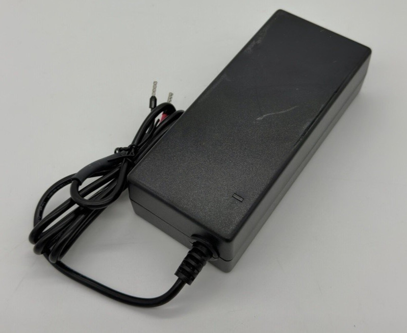 CUI Inc SDI20-24-U AC/DC Adapter Desktop 65 Watts: 24V @ 2.71A Great Condition