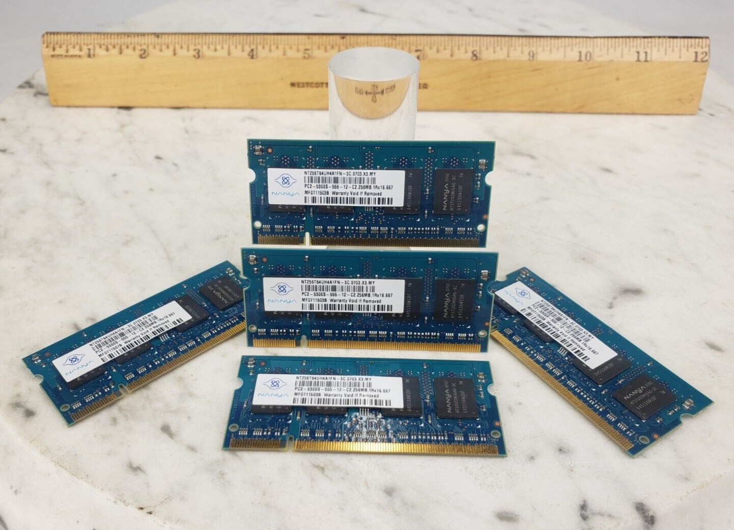 5x NT256T64UH4A1FN Nanya Laptop Memory 256MB PC2-5300S-555-12 MF0711503B Chip