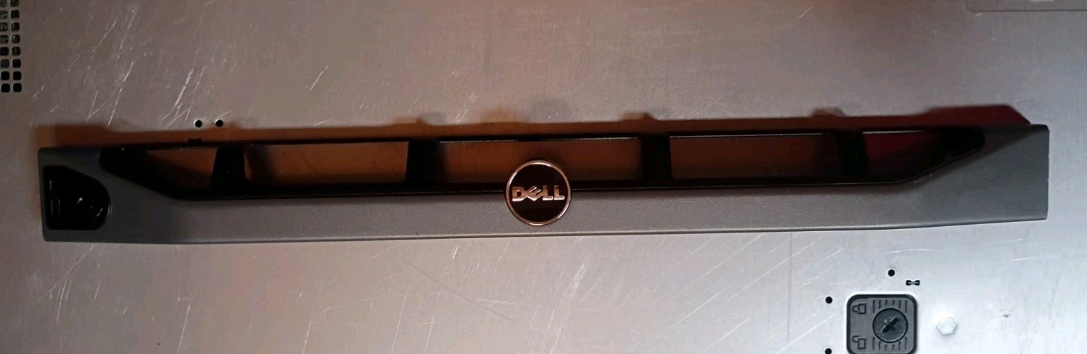 Dell 28CWJ PowerEdge R320 R330 R420 R430 R620 R630 Front Bezel NO KEY