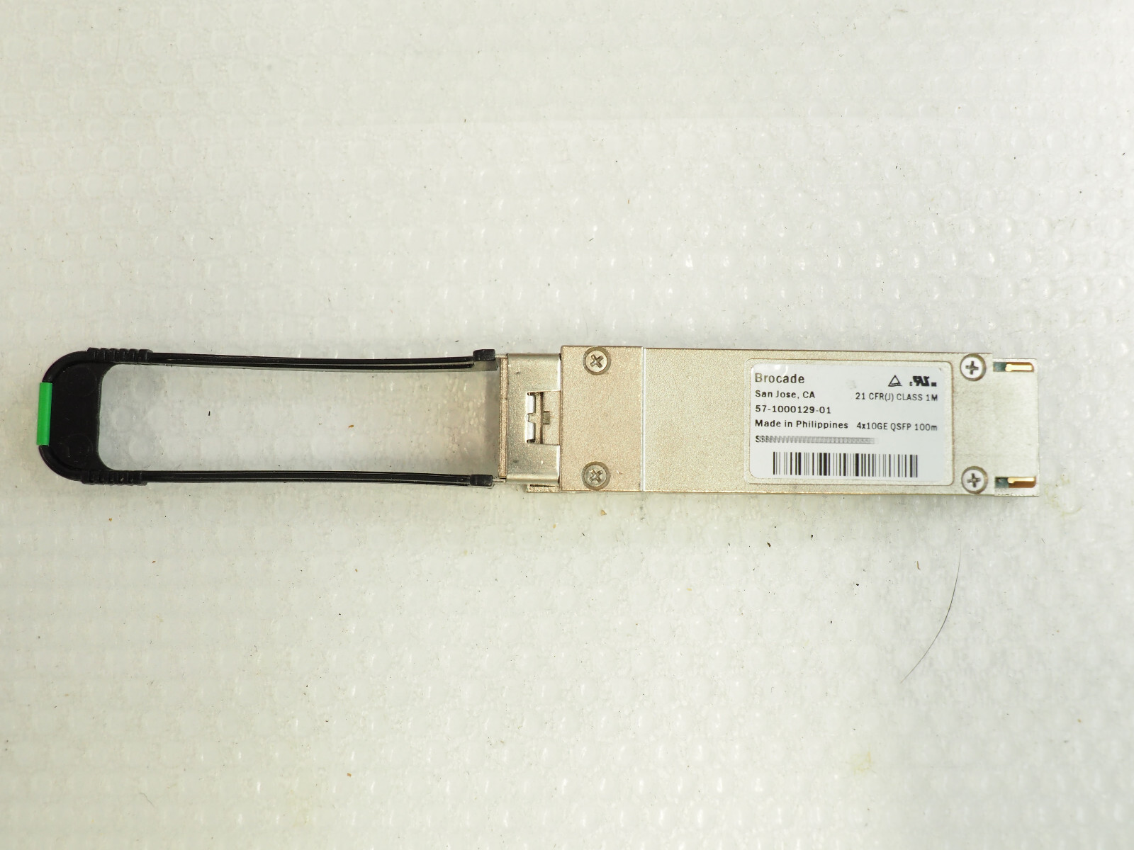 BROCADE 57-1000129-01 4 x 10GE QSFP 100m Transceiver Module