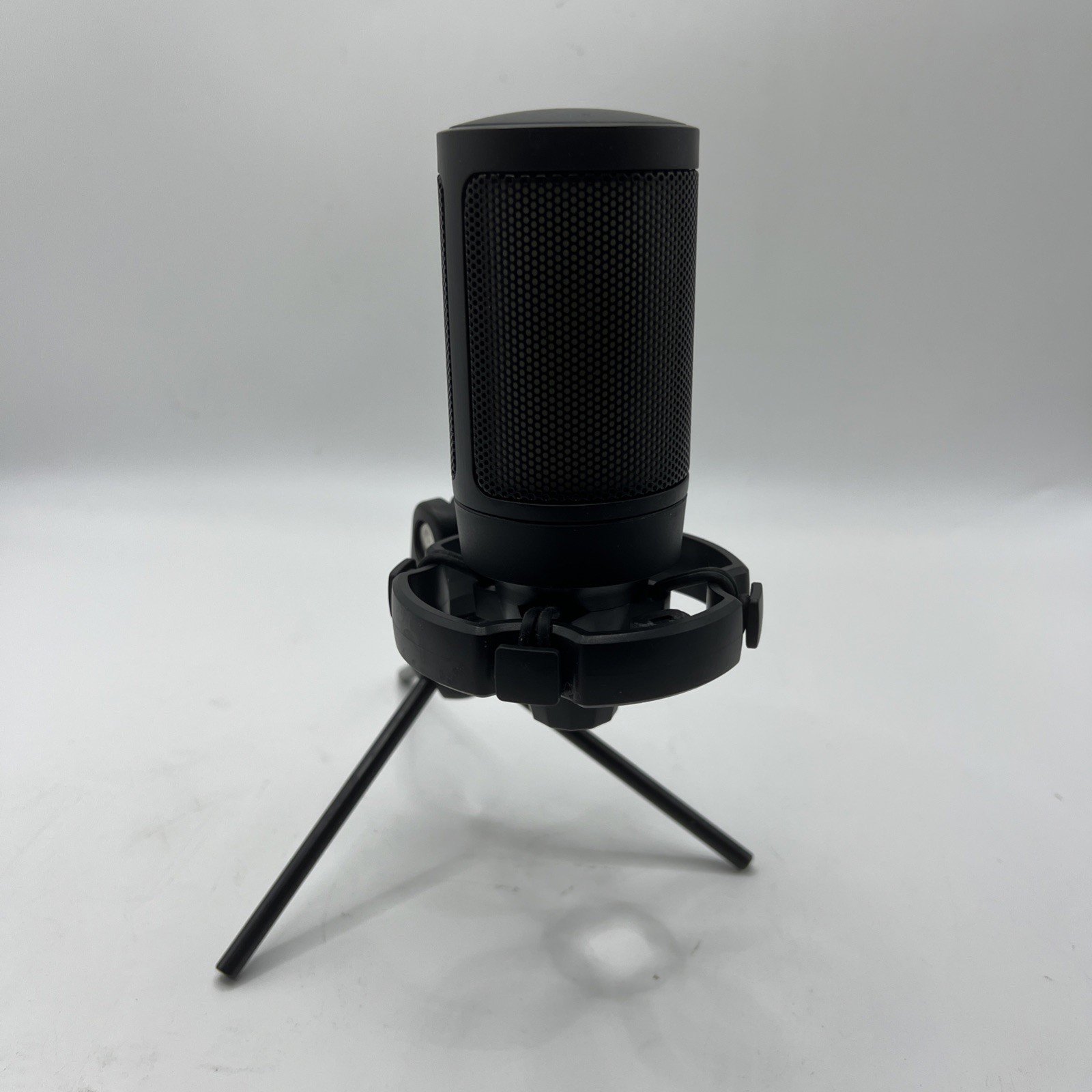 FIFINE A6V USB Condenser Microphone with RGB Lighting Plug & Play USB-C