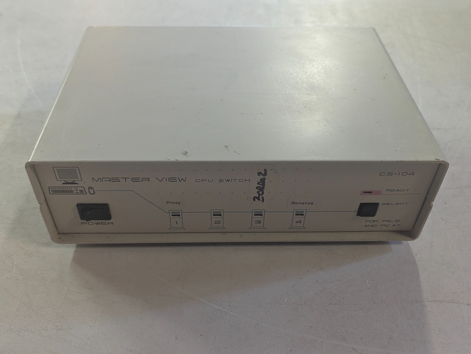 ATEN Master View CS-104 4-Port PS/2 VGA KVM CPU Switch Vintage