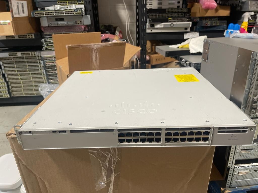 Cisco C9300-24T-A 24 Port Catalyst 9300 Network Advantage
