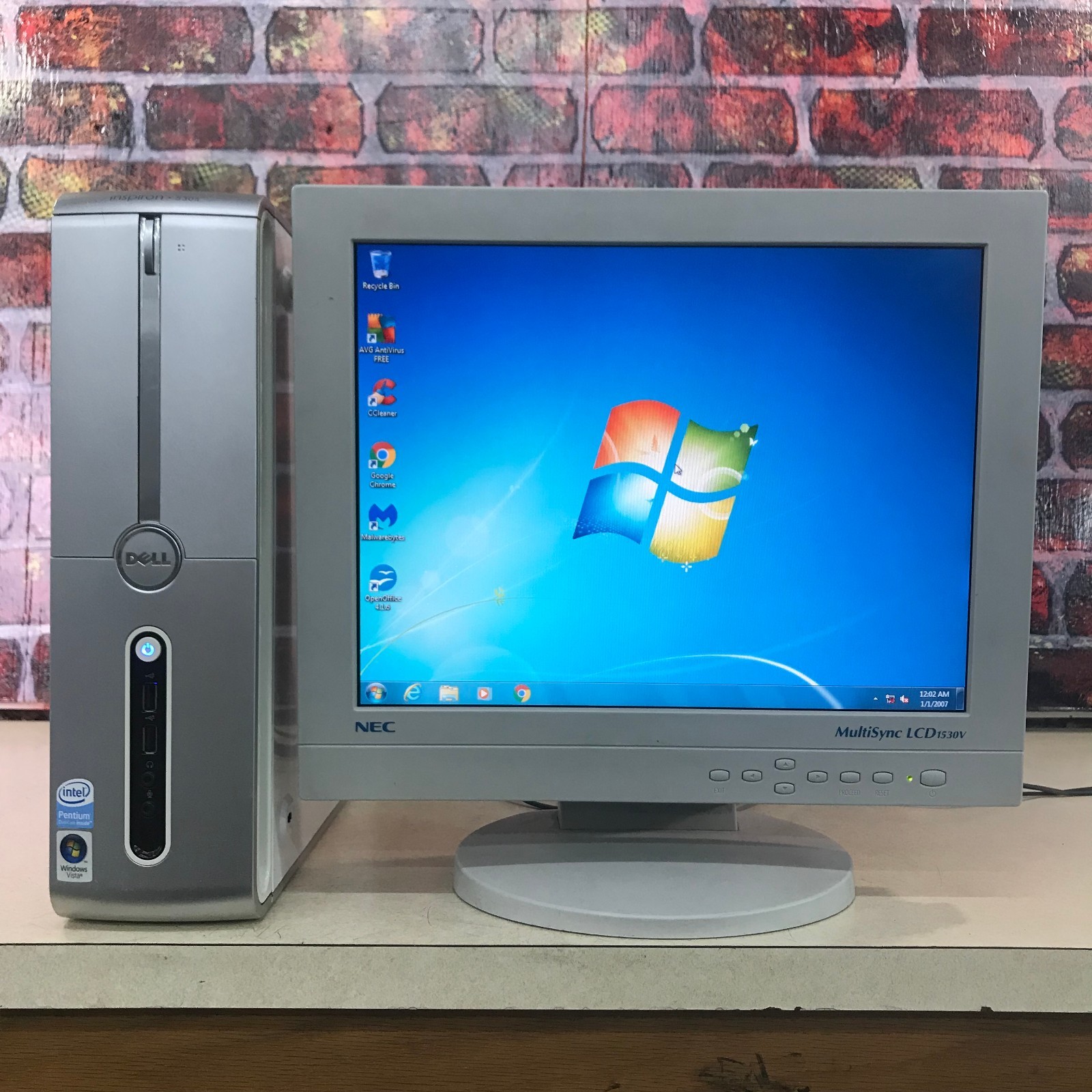 Dell Inspiron 530s SFF PC Retro Gaming Pentium D 2.20GHz 4GB RAM (Windows 7)