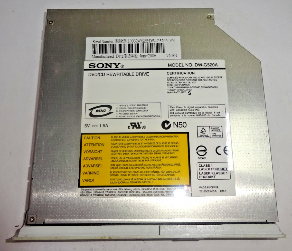 SONY *** DW-G520A *** CD/DVD-RW DRIVE IDE Notebook Drive #NLW587