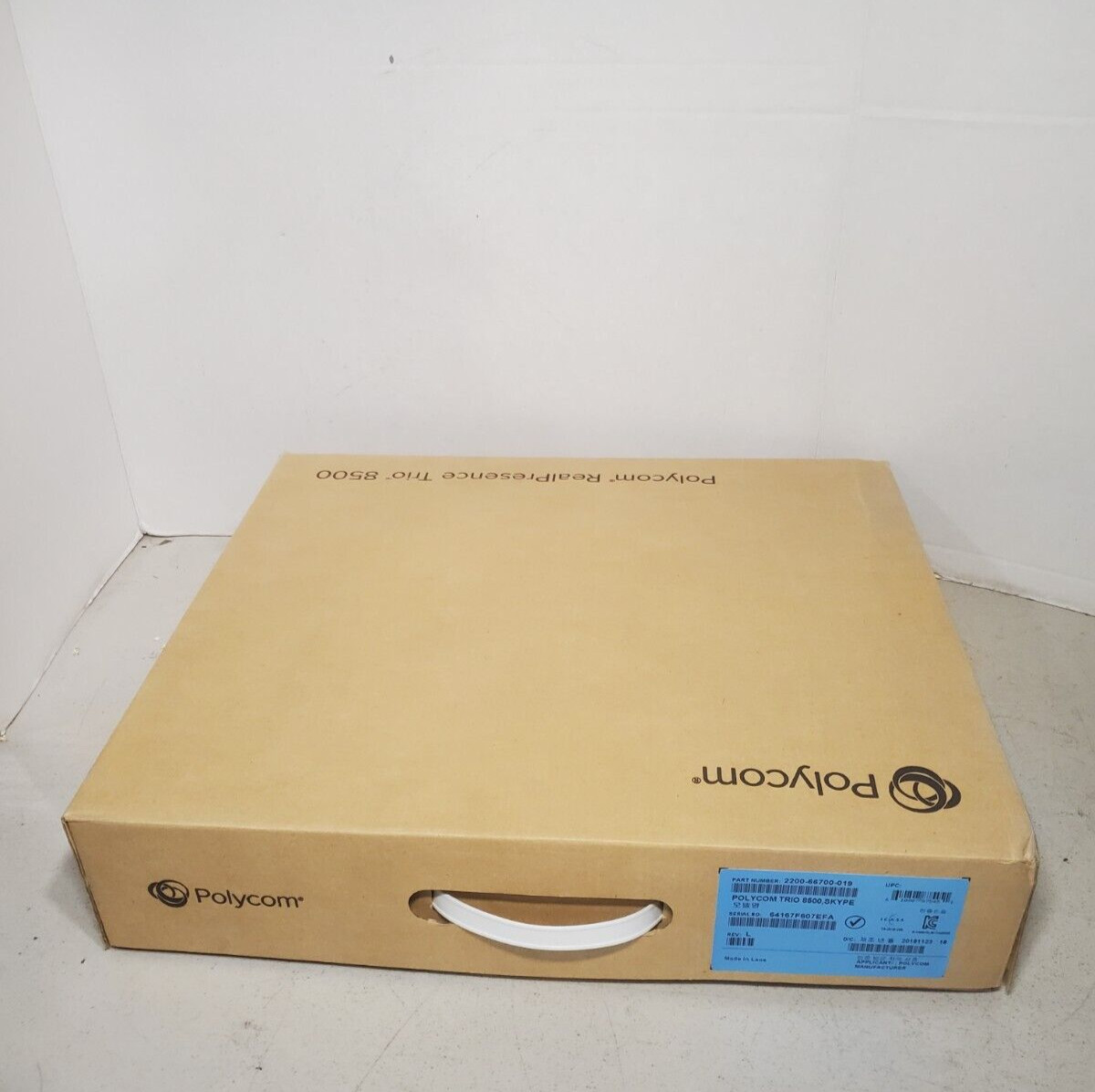 Open Box Polycom Trio 8500 IP Conference Phone  2200-66700-019 Skype Edition #69