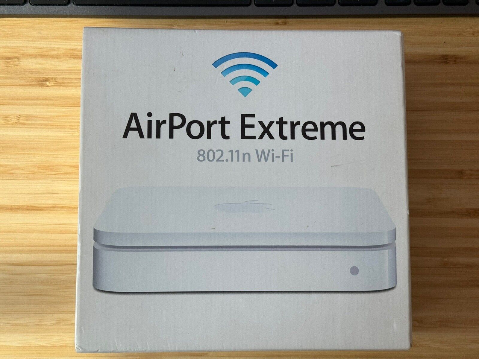 Apple A1143 AirPort Express Base 4-Port Router  MB053LL/A