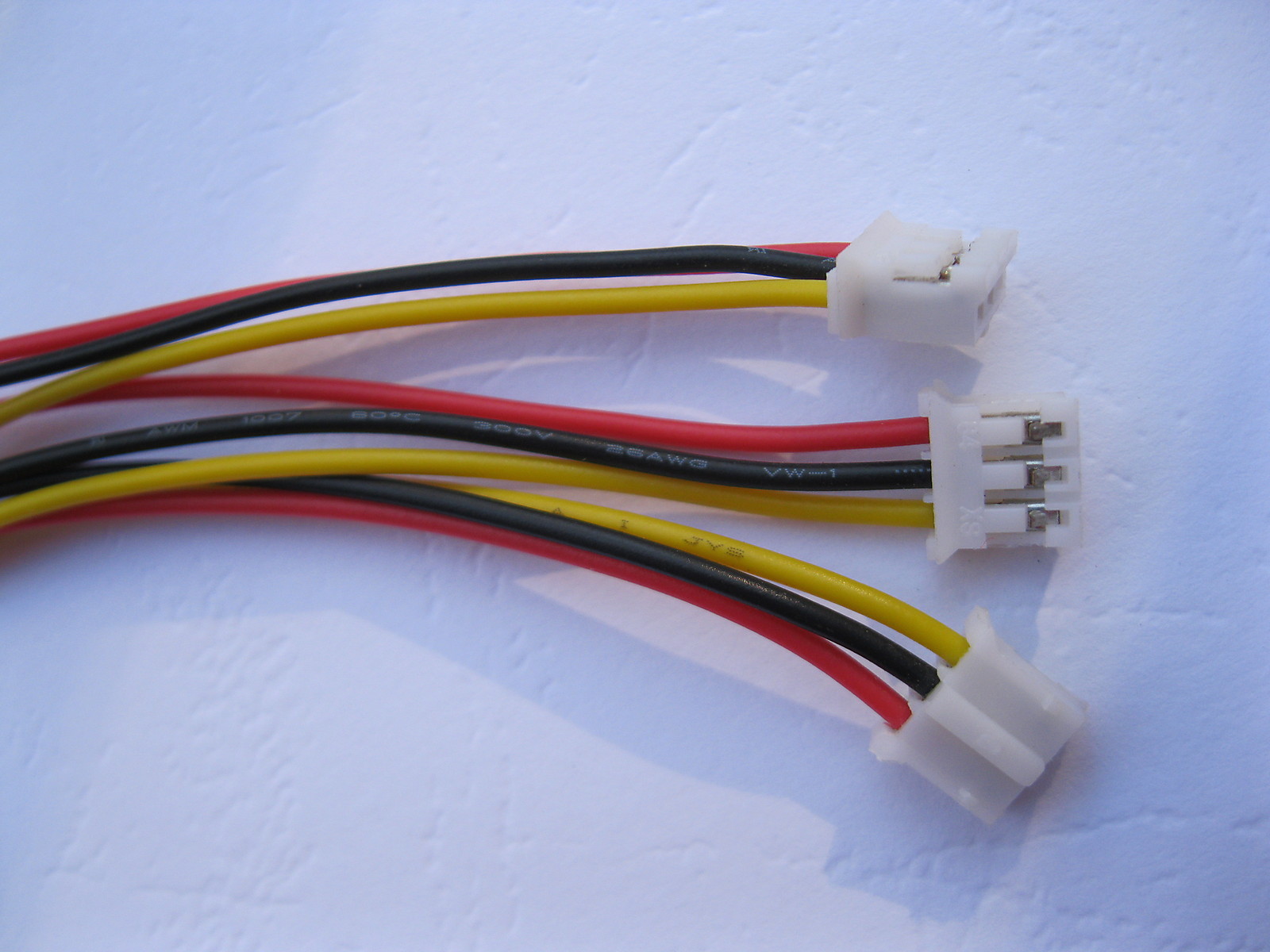 250 pcs PH Pitch 2.0mm 3 Pin Polarized Connector with 26AWG 20cm Leads Cable New
