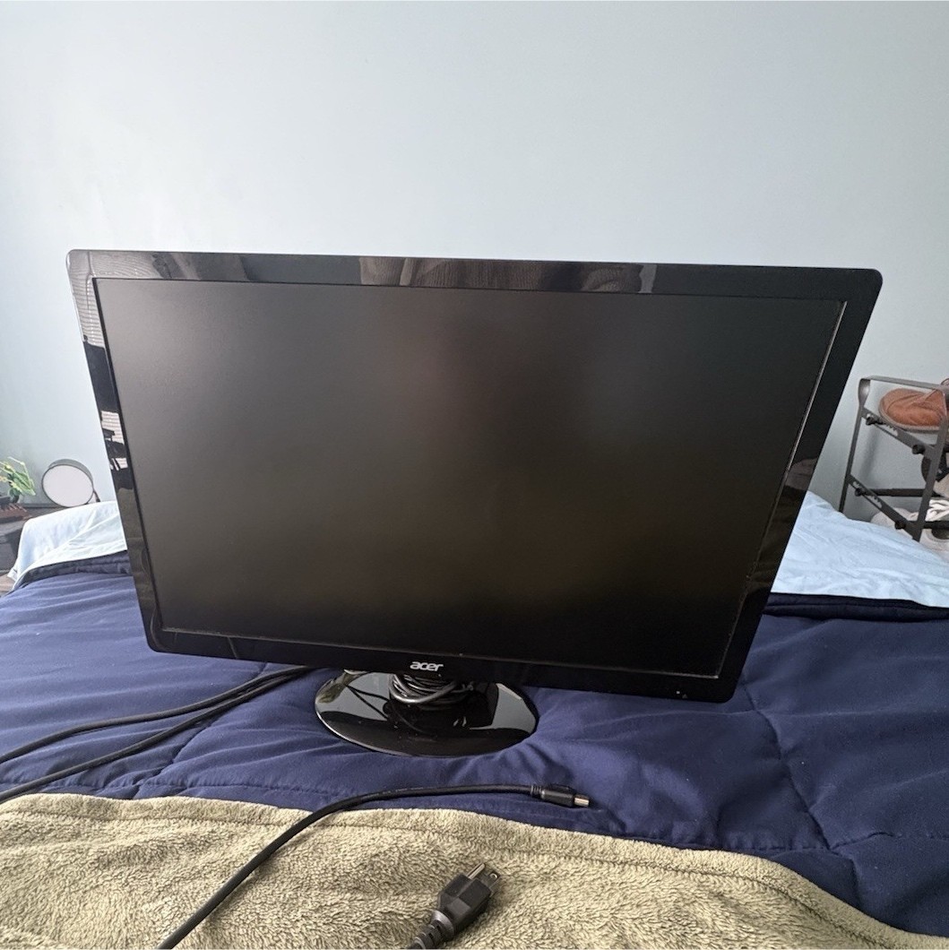ACER S230HL USED