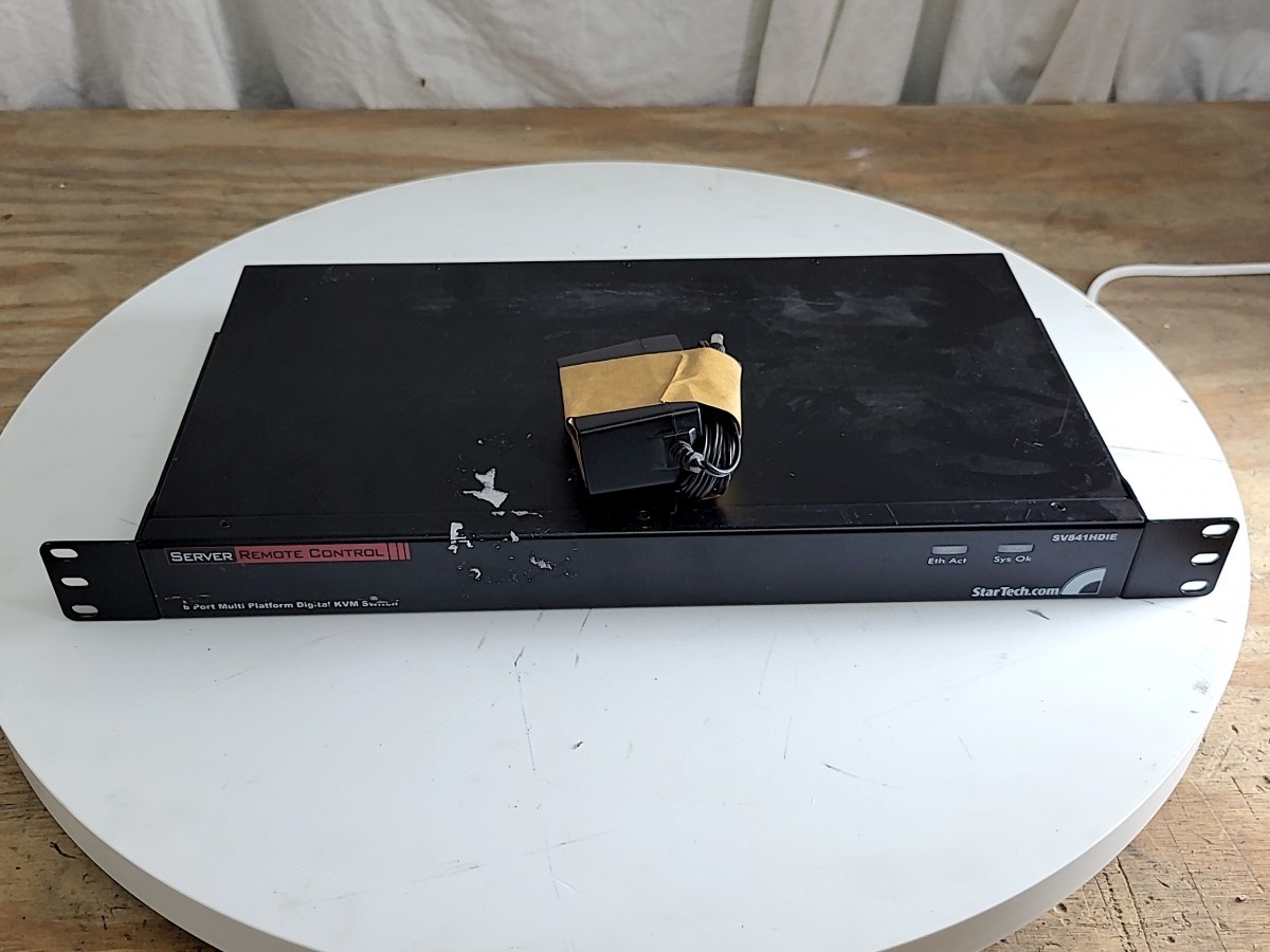 STARTECH SV841HDIE 8 Port KVM Switch
