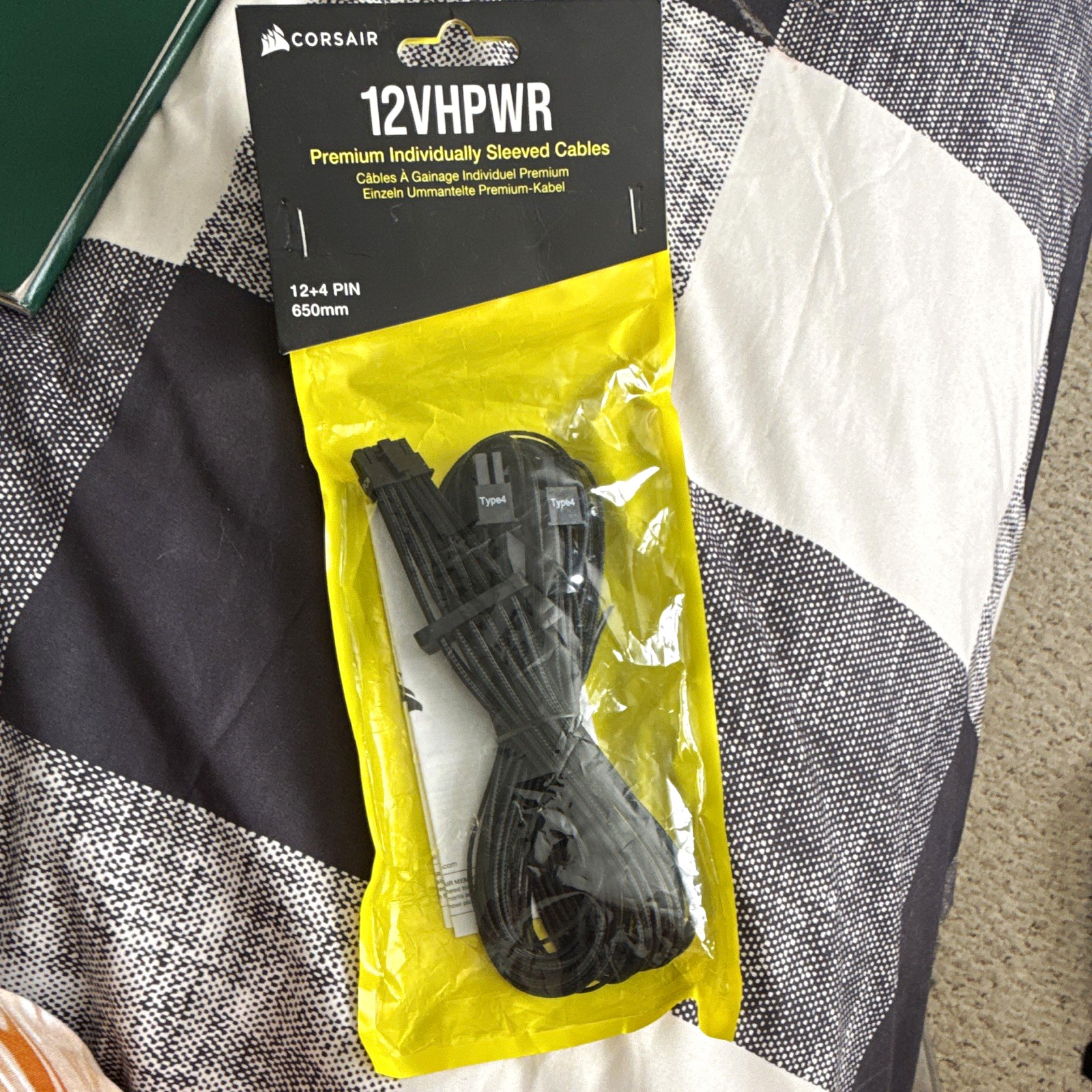 Corsair 12VHPWR Individually Sleeved Cable 12+4 Pin 650mm Black
