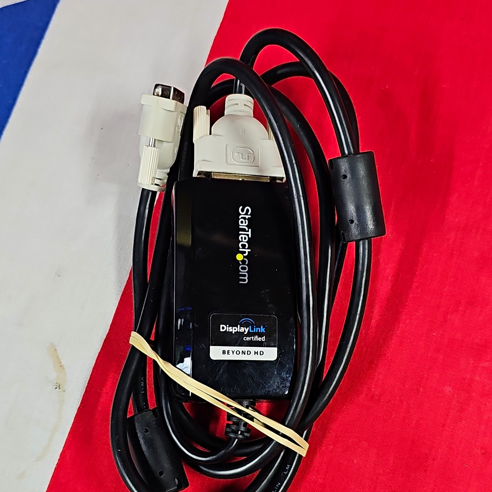 StarTech.com USB32DVIPRO USB 3.0 to VGA Converter DisplayLink Black 3ft