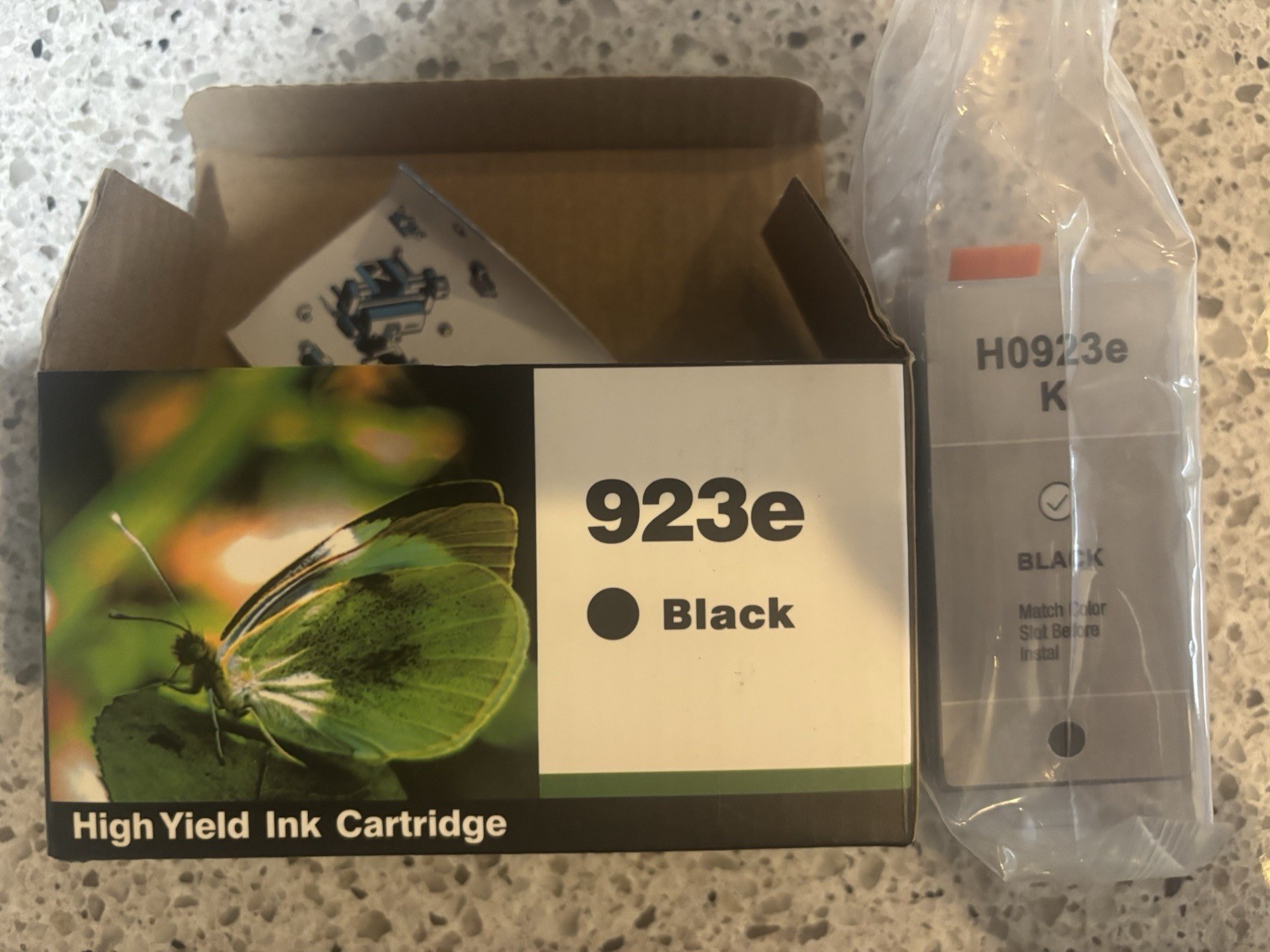 XLHIPPO 923e Black Compatible Ink Cartridge w/ Chip for HP OfficeJet Pro 8120
