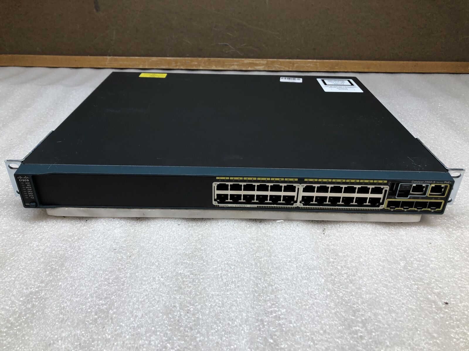 Cisco Catalyst 2960-S Series PoE+ 24-Port Ethernet Network Switch