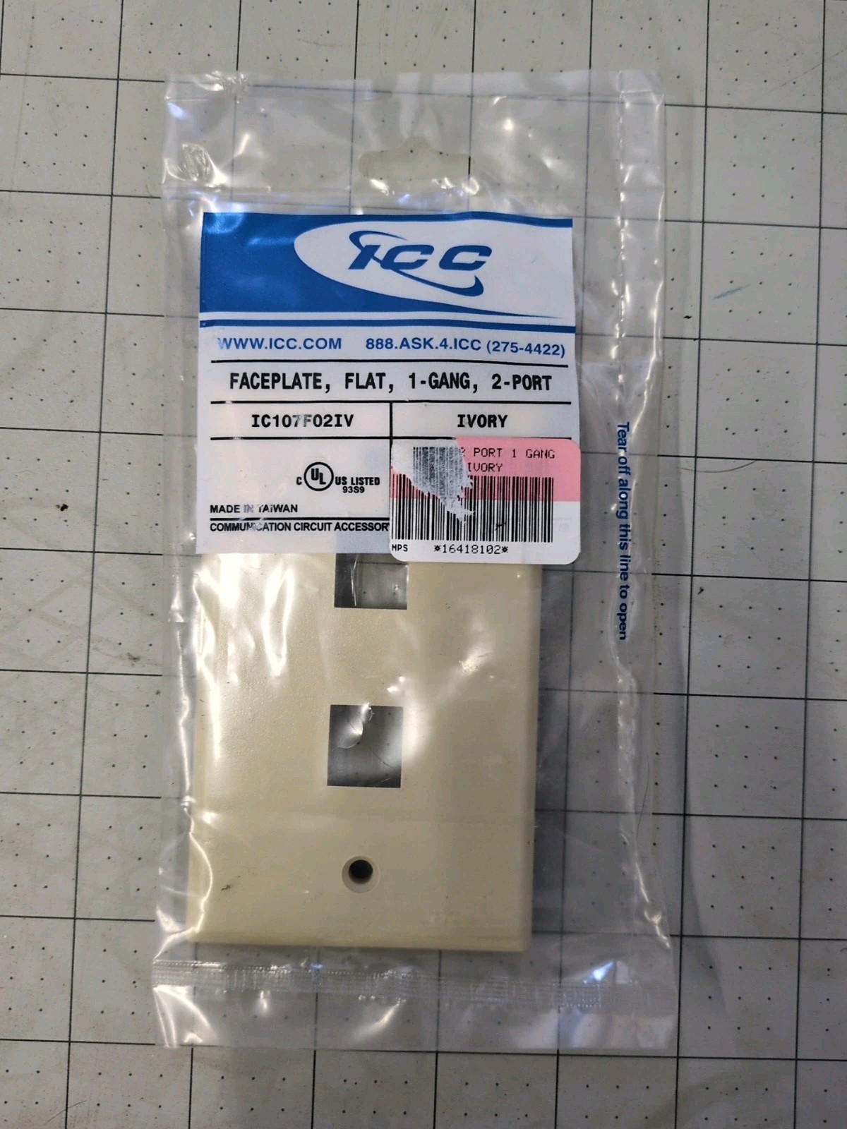 ICC FACEPLATE FLAT 1-GANG 2-PORT IVORY IC107F02IV UPC 633758004794 -