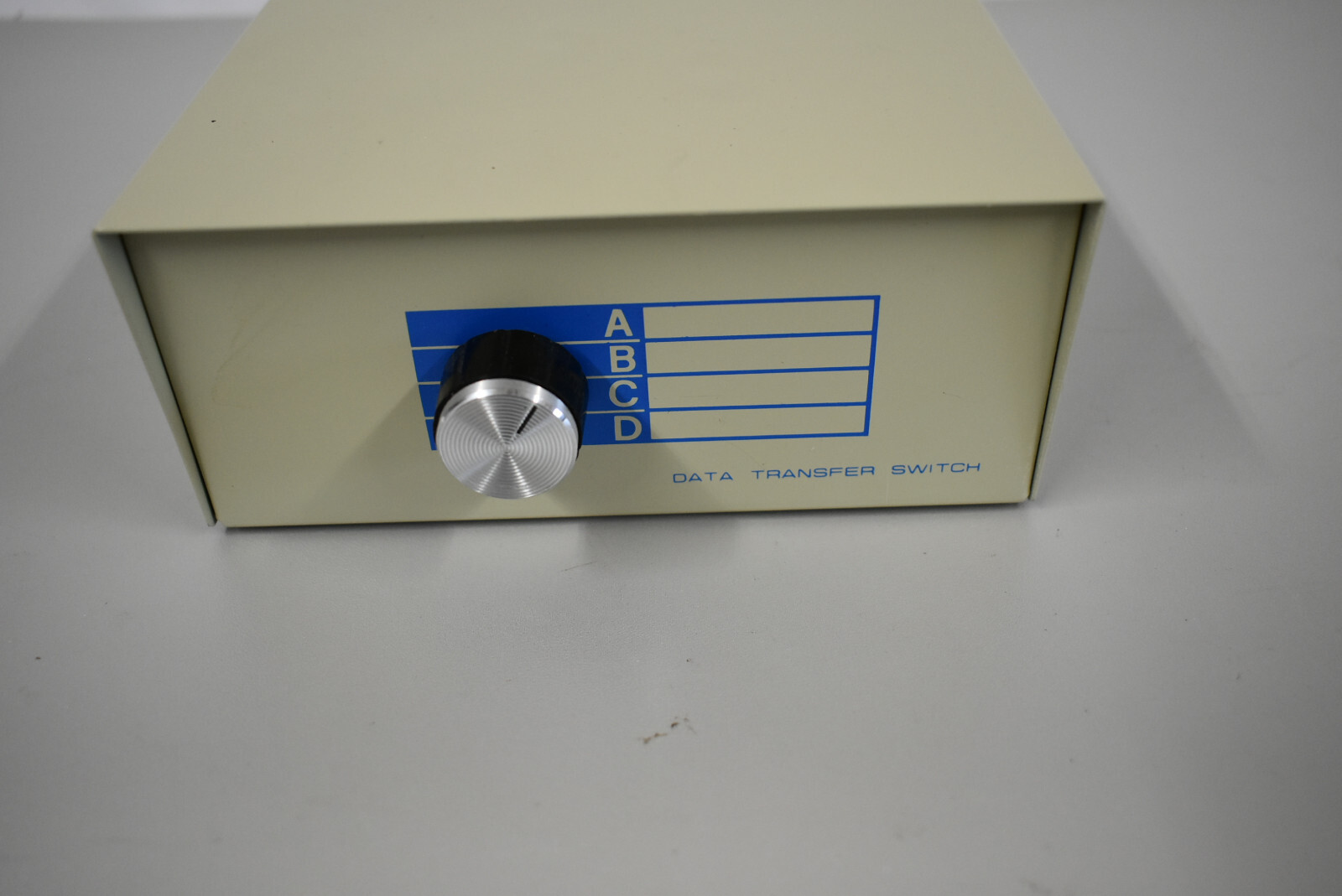 KNTK 4-Way DB25 Manual Data Transfer Switch Box Rotary for Parallel Printer PC