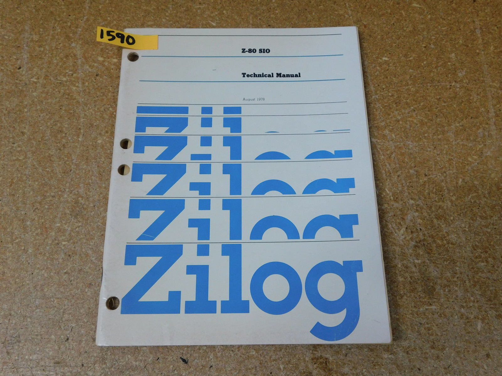 Zilog Z-80 Vintage Computer SIO Technical Manual August 1978 (original)