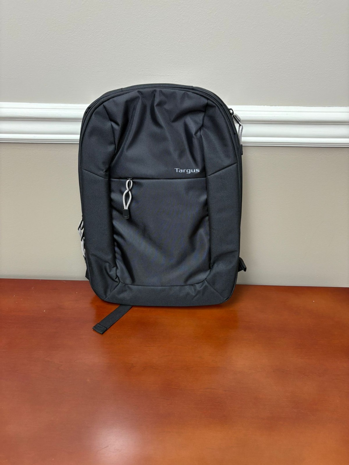 Intellect Advanced 15.6-inch Laptop Backpack (Black) - TSB968LP