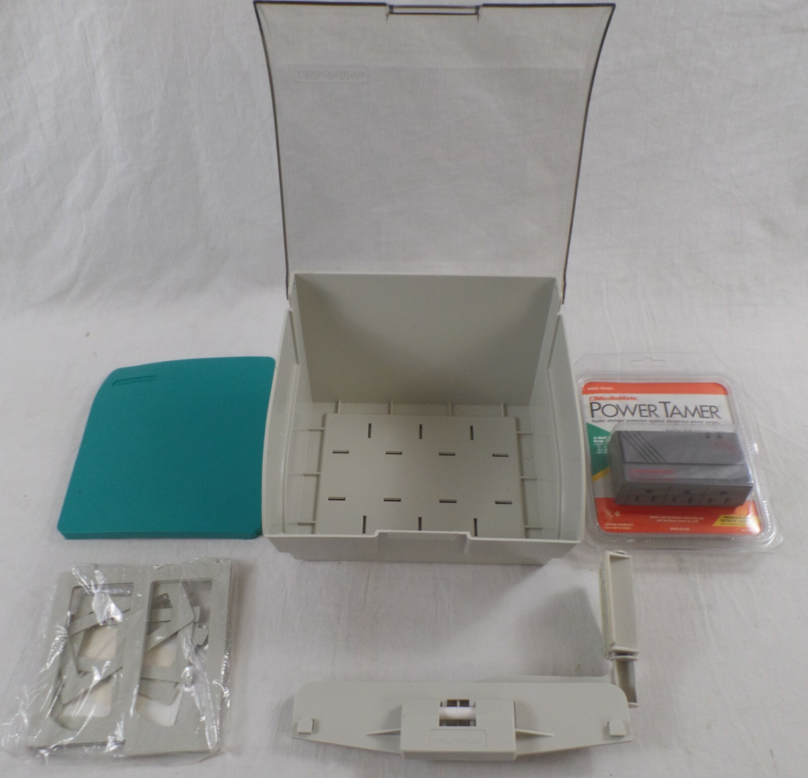MediaMate WorkPak Computer Accessories Kit, Surge,Copy Clip,Disk Storage,Vintage