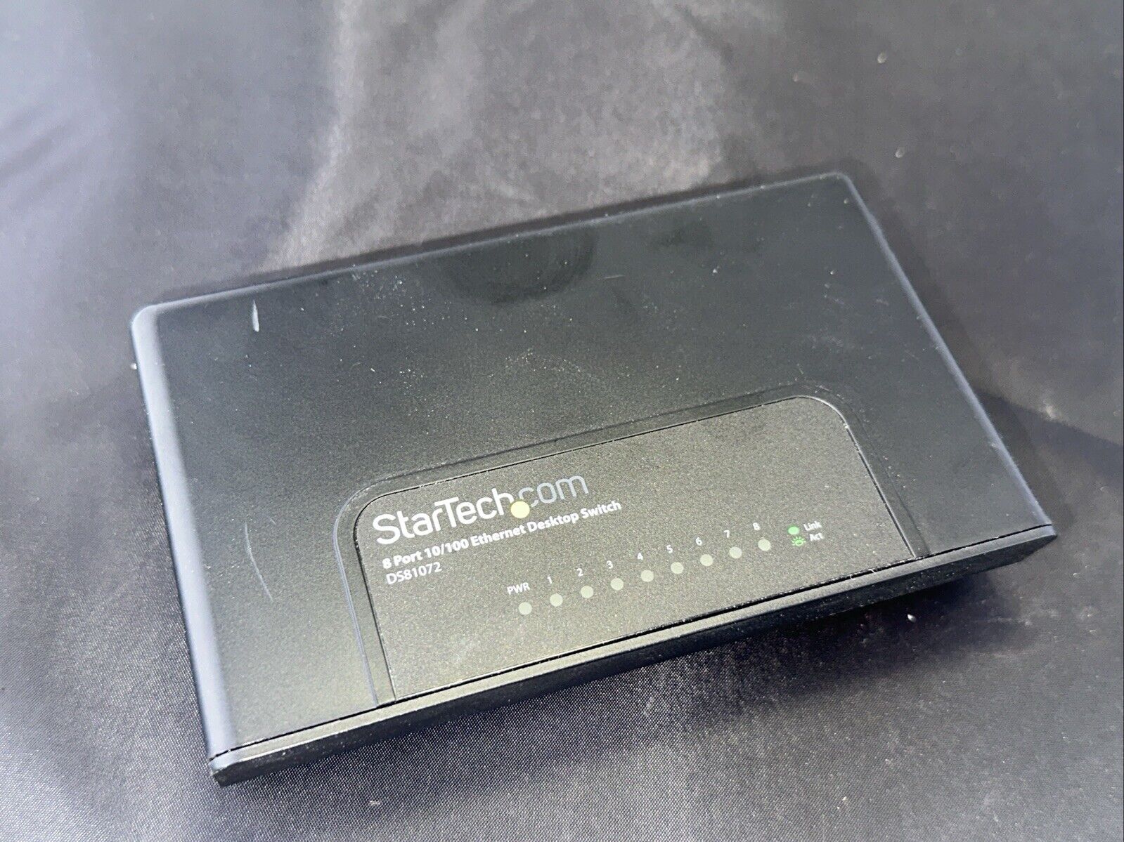 startech.com 10/100 switch 8 port