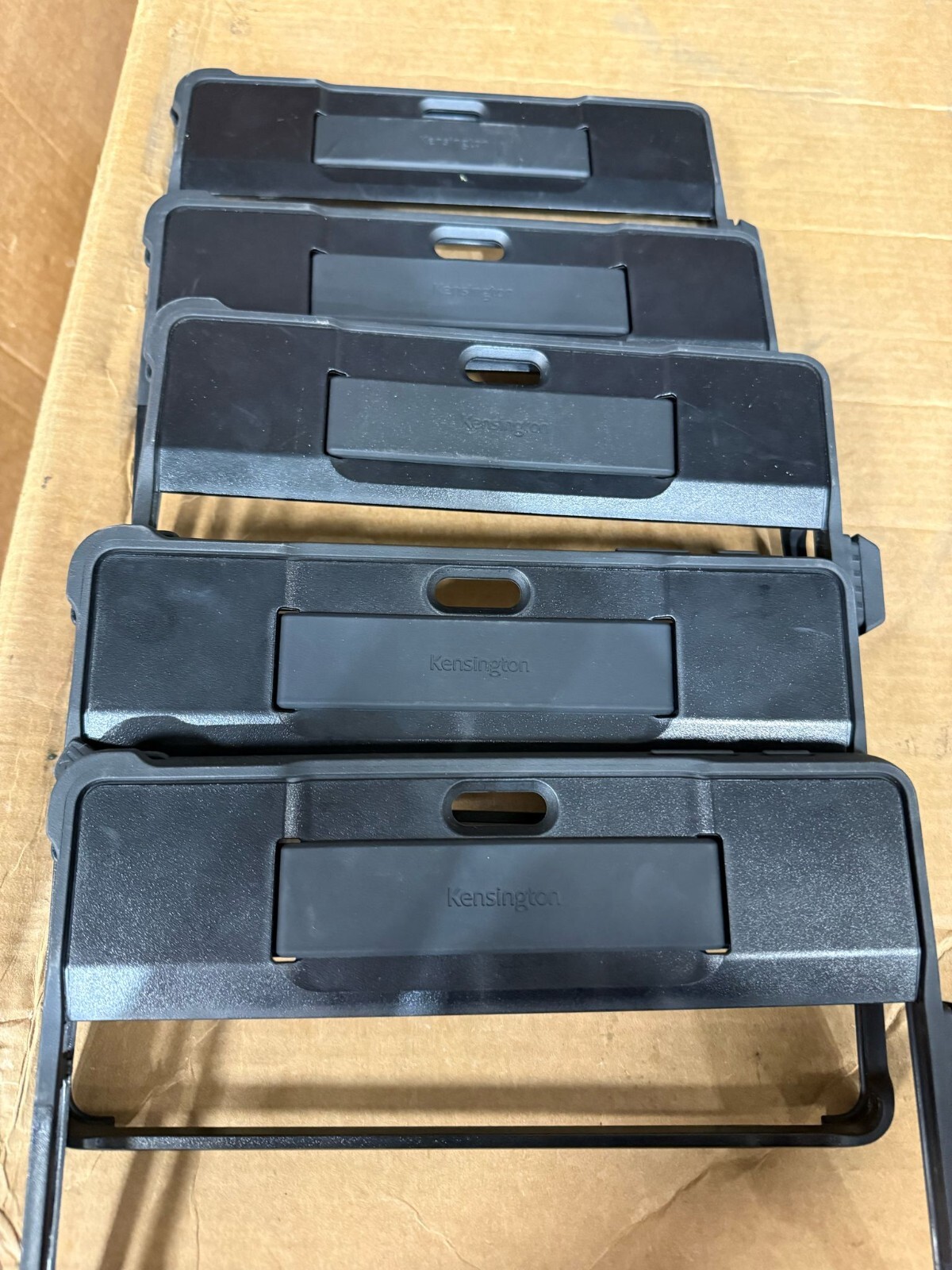 Lot of 5  Microsoft Surface Go & Go 2 , Kensington Case, Cover & Hand Grip