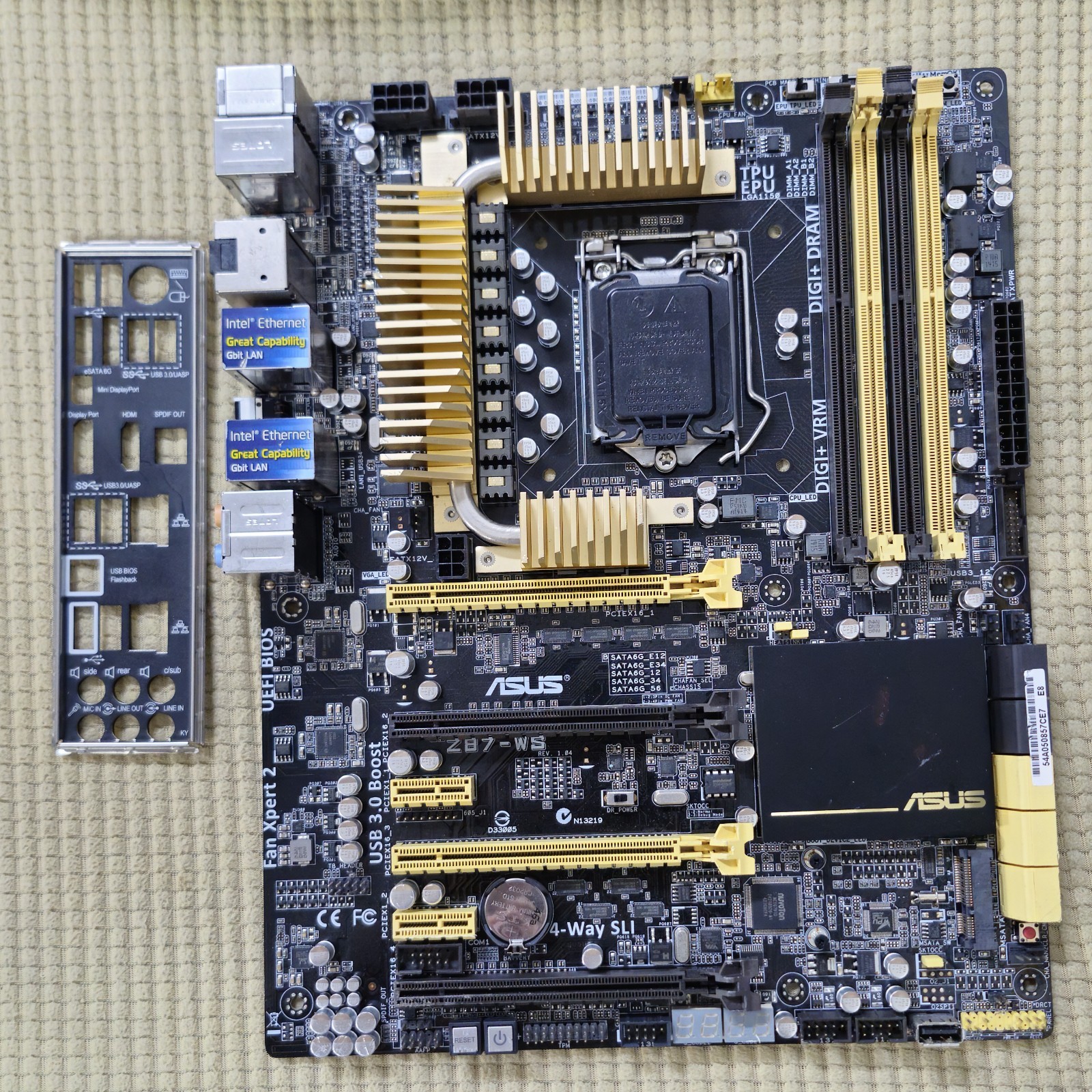ASUS Z87 WS : LGA1150 Z87 ATX DDR3 Dual LAN + IO-Shield, Verified Working.