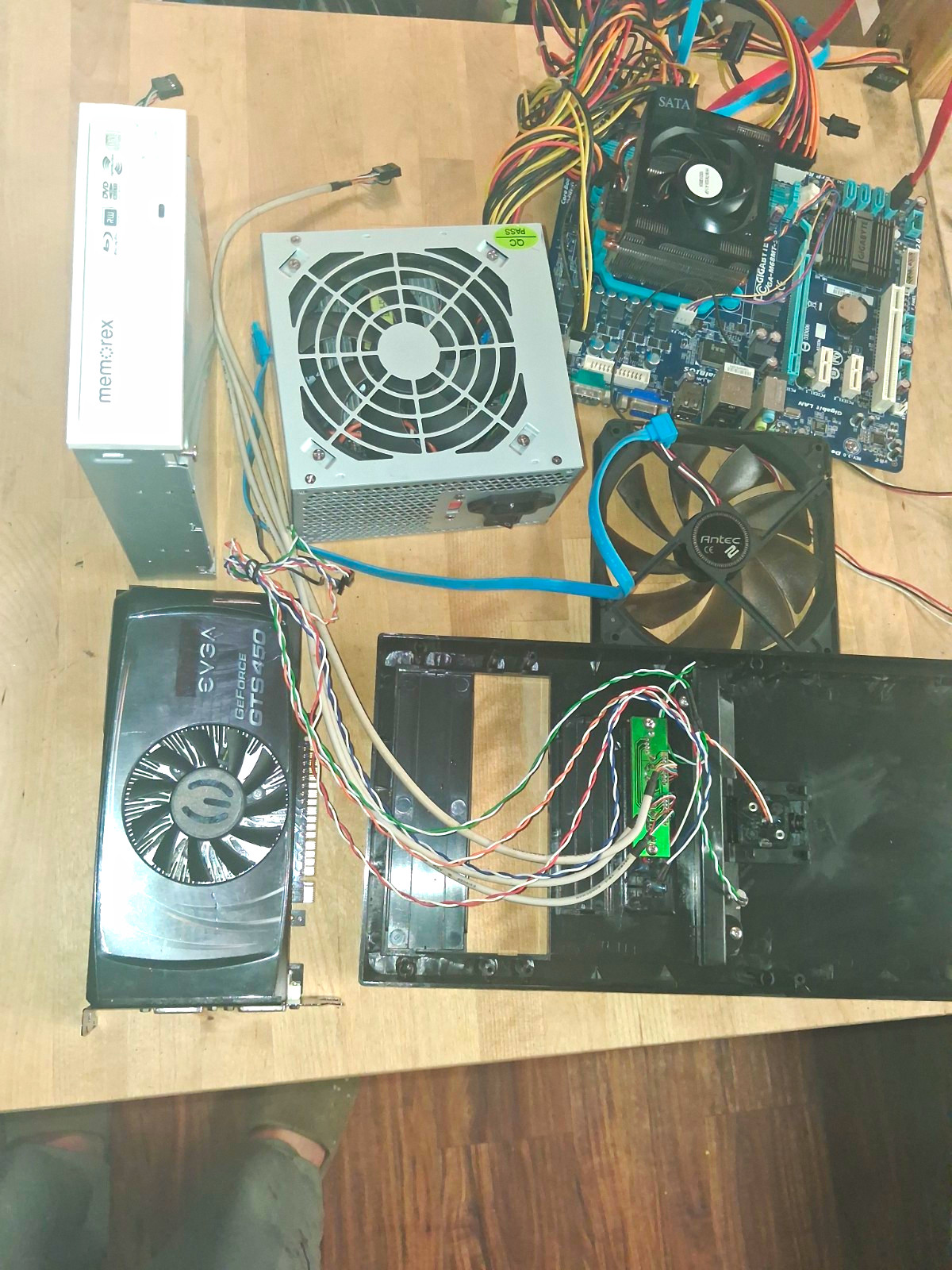 PC Parts Lot EVGA GTS 450 GPU,Blu-ray, 450 W PSU,Gigabyte Mobo,all tested well