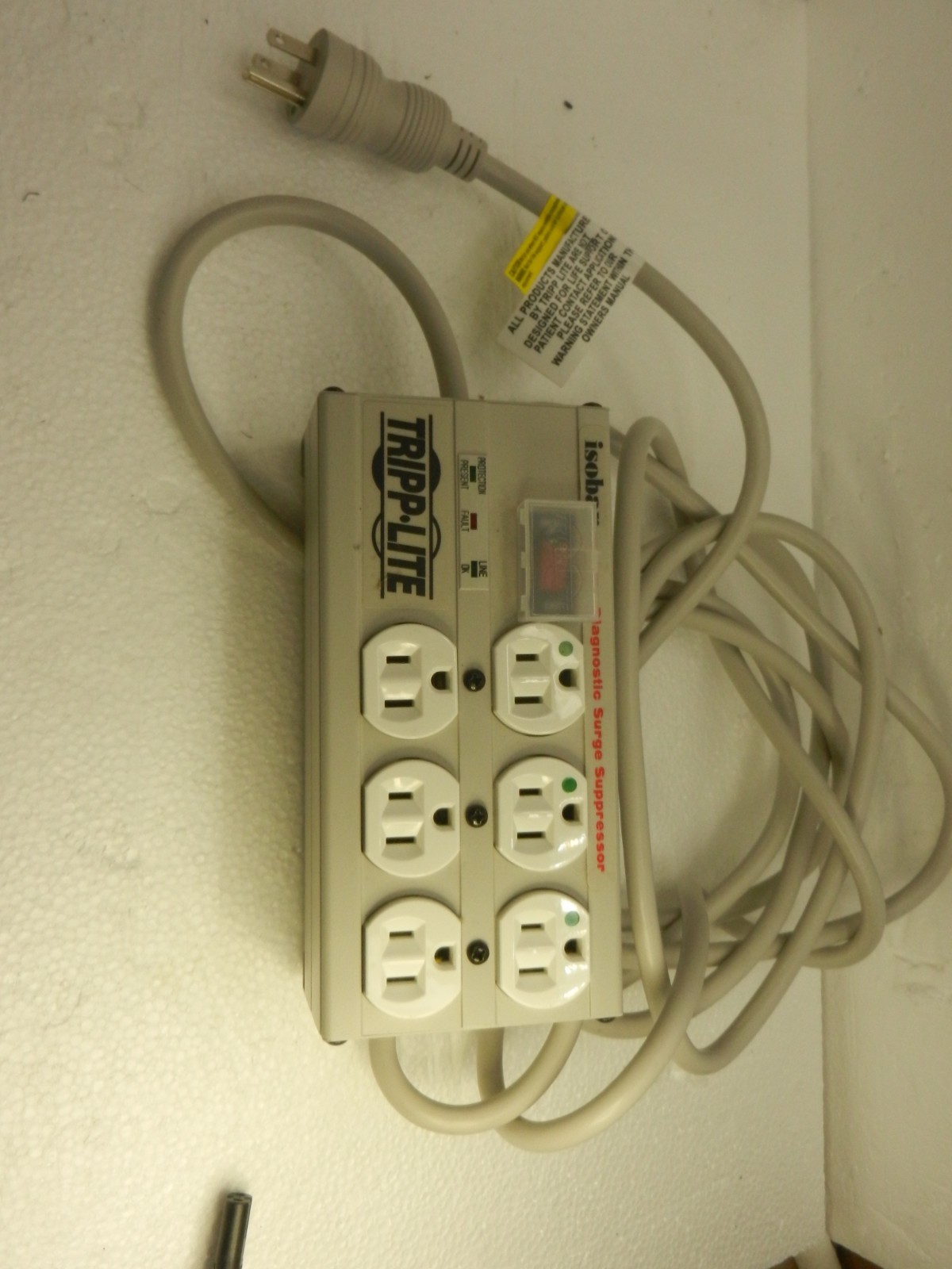 Tripp Lite Isobar Ultra Hospital Grade Surge Protector 16ft Cord ISOBAR6ULTRAHG