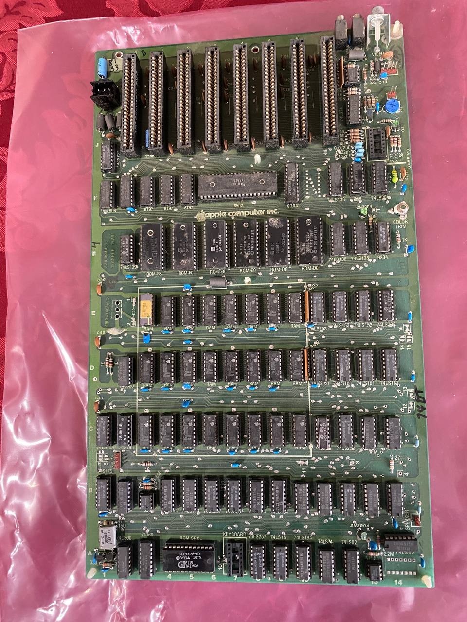 ✅ ⌘ Apple II Plus Motherboard 820-0044-C Tested, Working