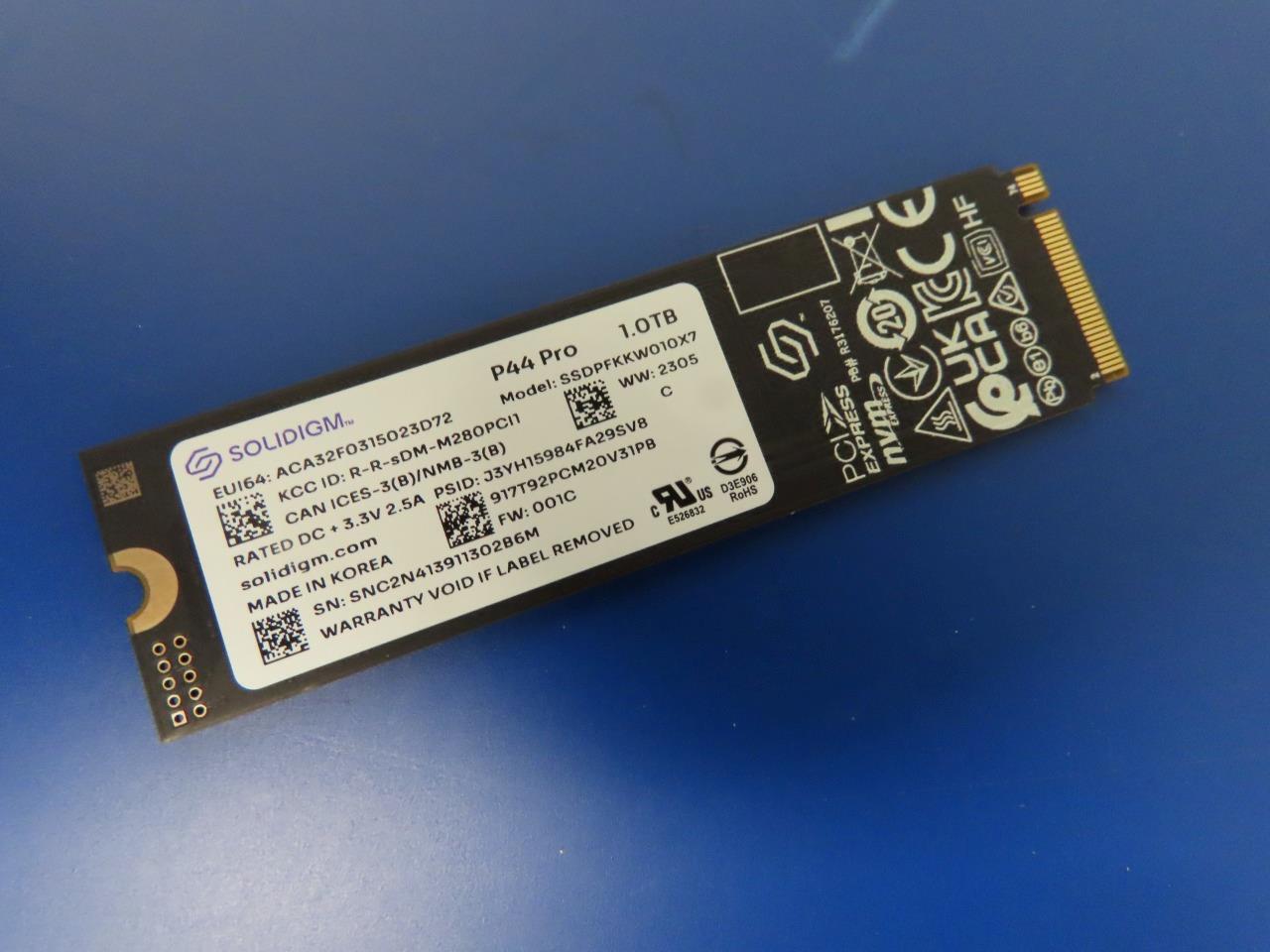 Solidigm P44 Pro 1TB M.2 2280 PCIe 4.0 - SSDPFKKW010X7 Internal SSD