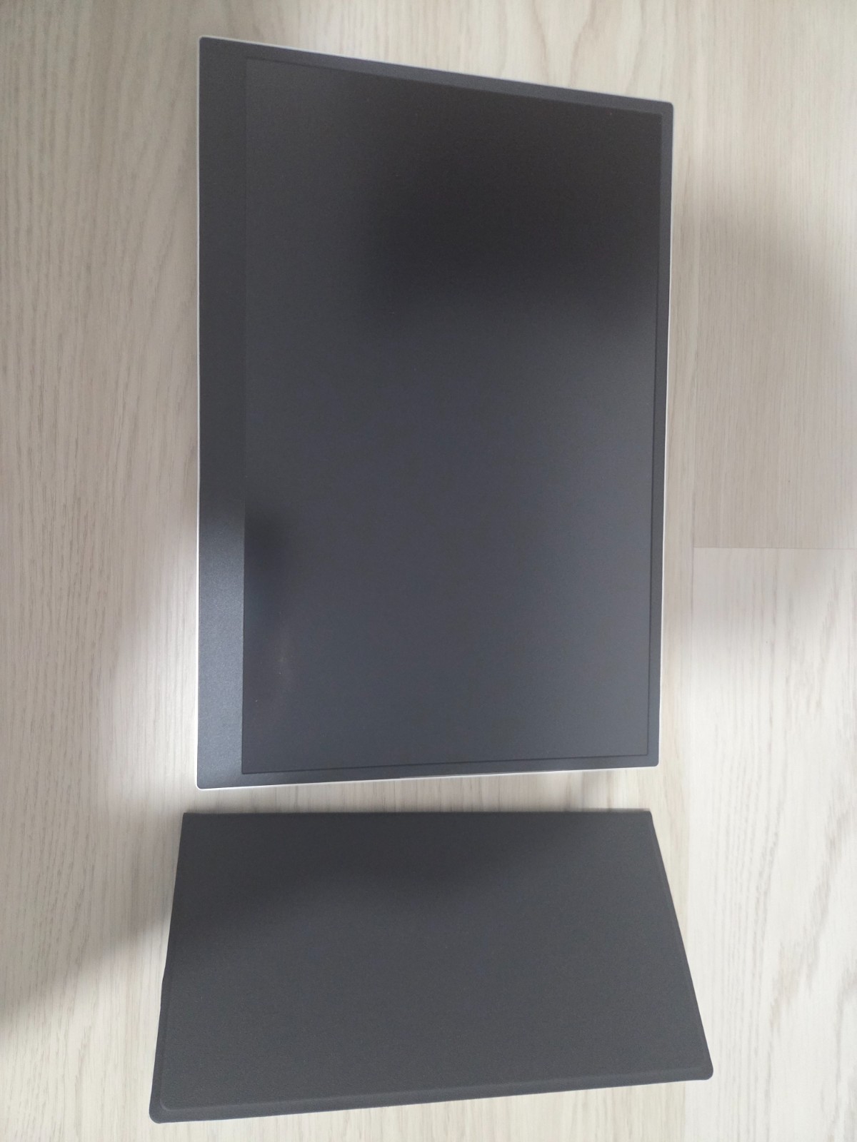 16 Inch LG gram +view IPS Portable Monitor