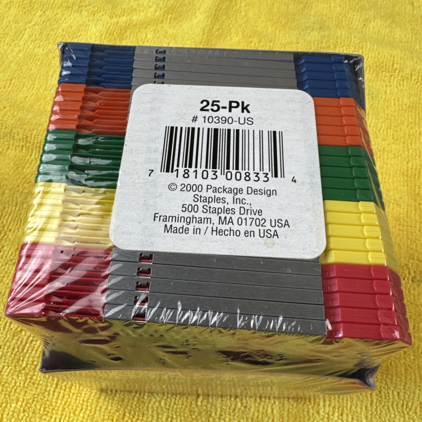 Staples 25 Pack 3.5" Floppy Diskettes 1.44MB IBM Formatted Colors Sealed NEW