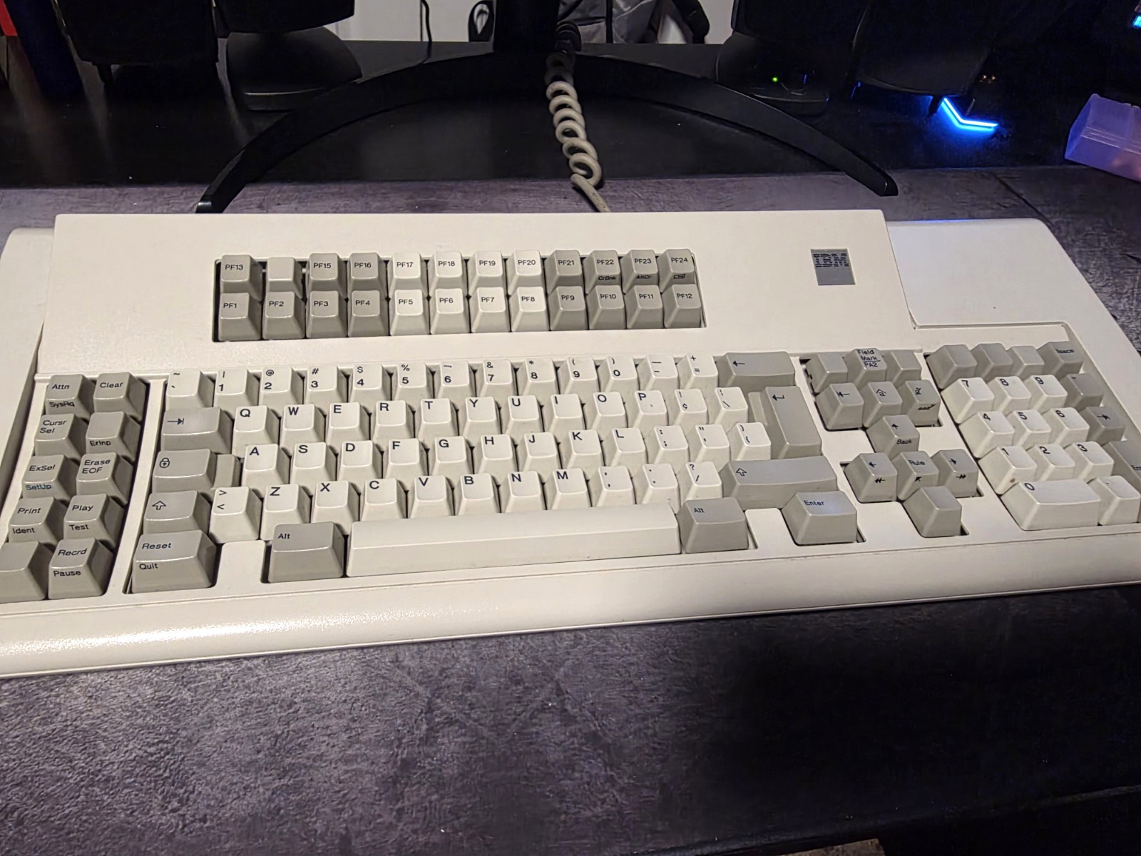 IBM Model F1 Model M 122-Key Keyboard w/ USB Adapter (read disc)