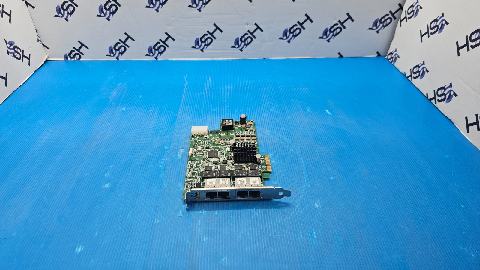 Adlink PCIe-GIE74C Frame Grabber / Video Capture Card 51-18531-0A10