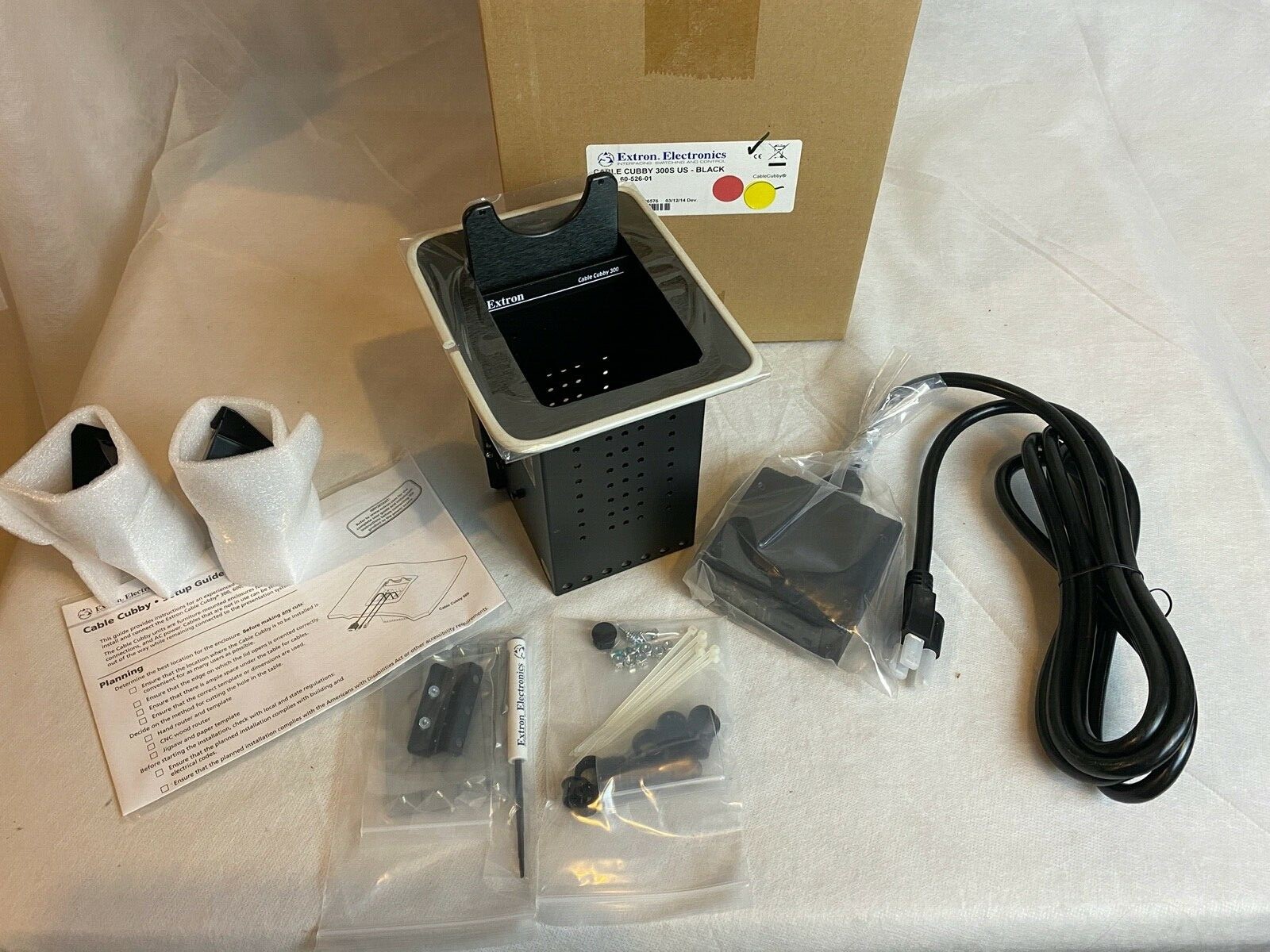 Extron Cable Cubby 600 US Black / 60-525-01 with Dual AC Module New in Box STP