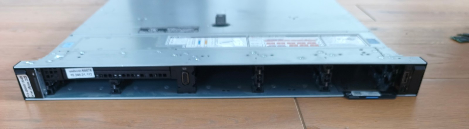 Dell PowerEdge R6415 8x 2.5" 1x 7402P H730 BOSS 240GB 1024GB RAM 16x64GB 2666v