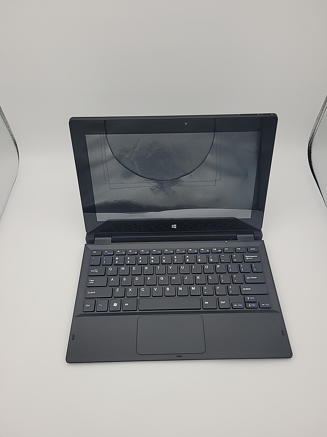Insignia Flex 11.6" Windows 10 Surface Type 32GB Tablet NS-P11W6100 - Black