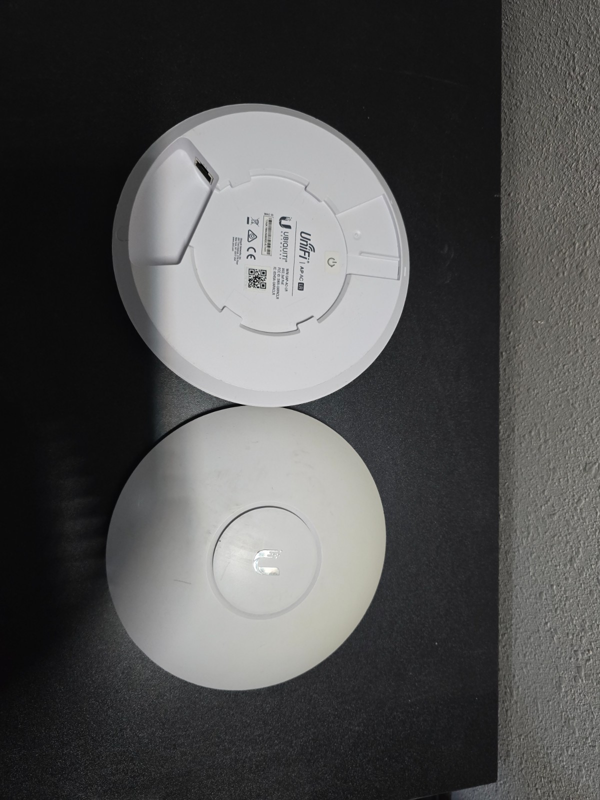 Ubiquiti Networks UAP-LR Lot of 2