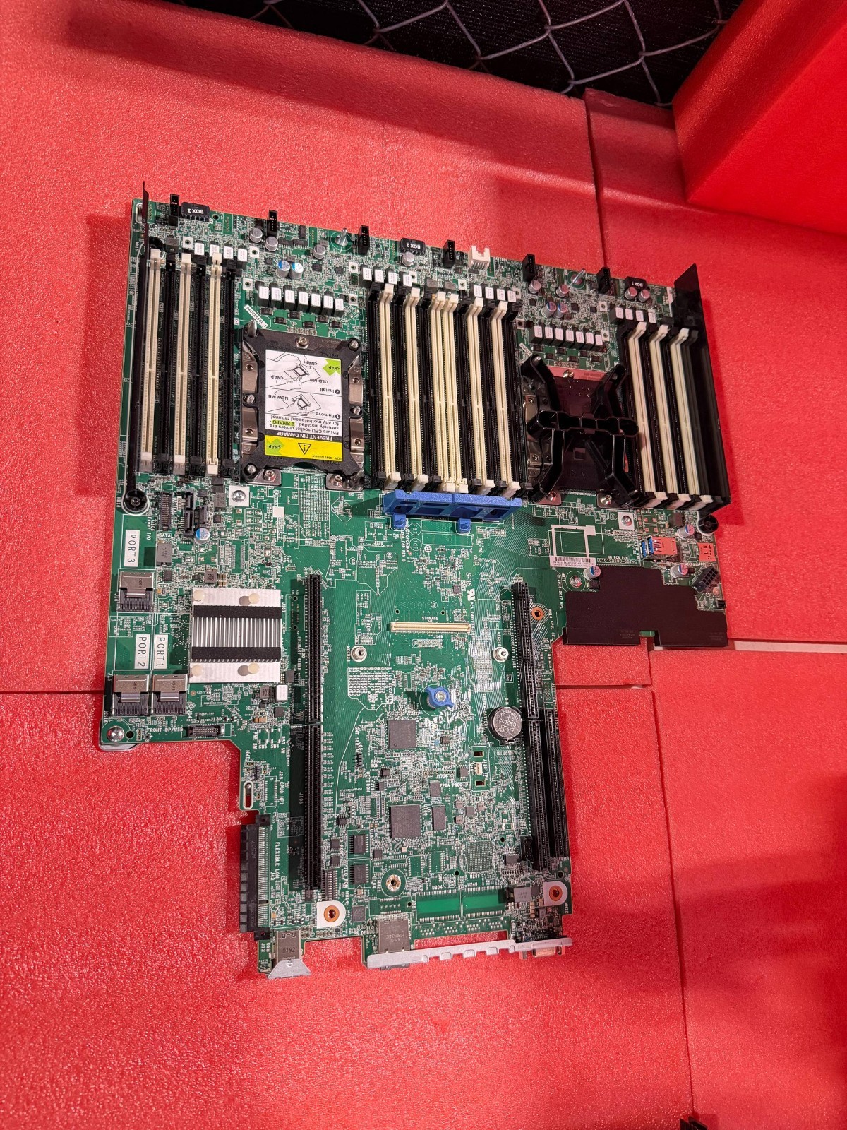 HPE P19928-001 Proliant DL380 Gen10 Server System Motherboard