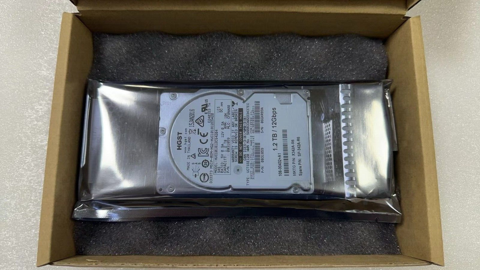 NETAPP X342A-R6 SP-342A-R6 1.2T 12G 2.5 10K SAS 108-00432 0B31859 Hard Drive
