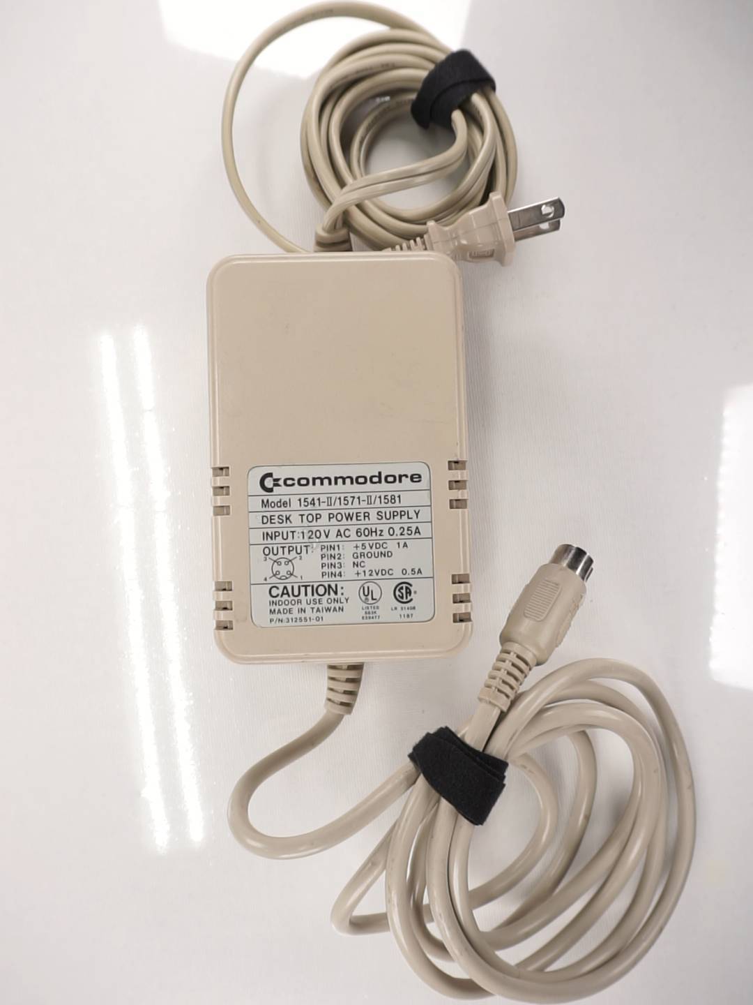 Commodore 1541-ii Desk Top Power Supply - OEM Tested/Working - 312551-01-nawe